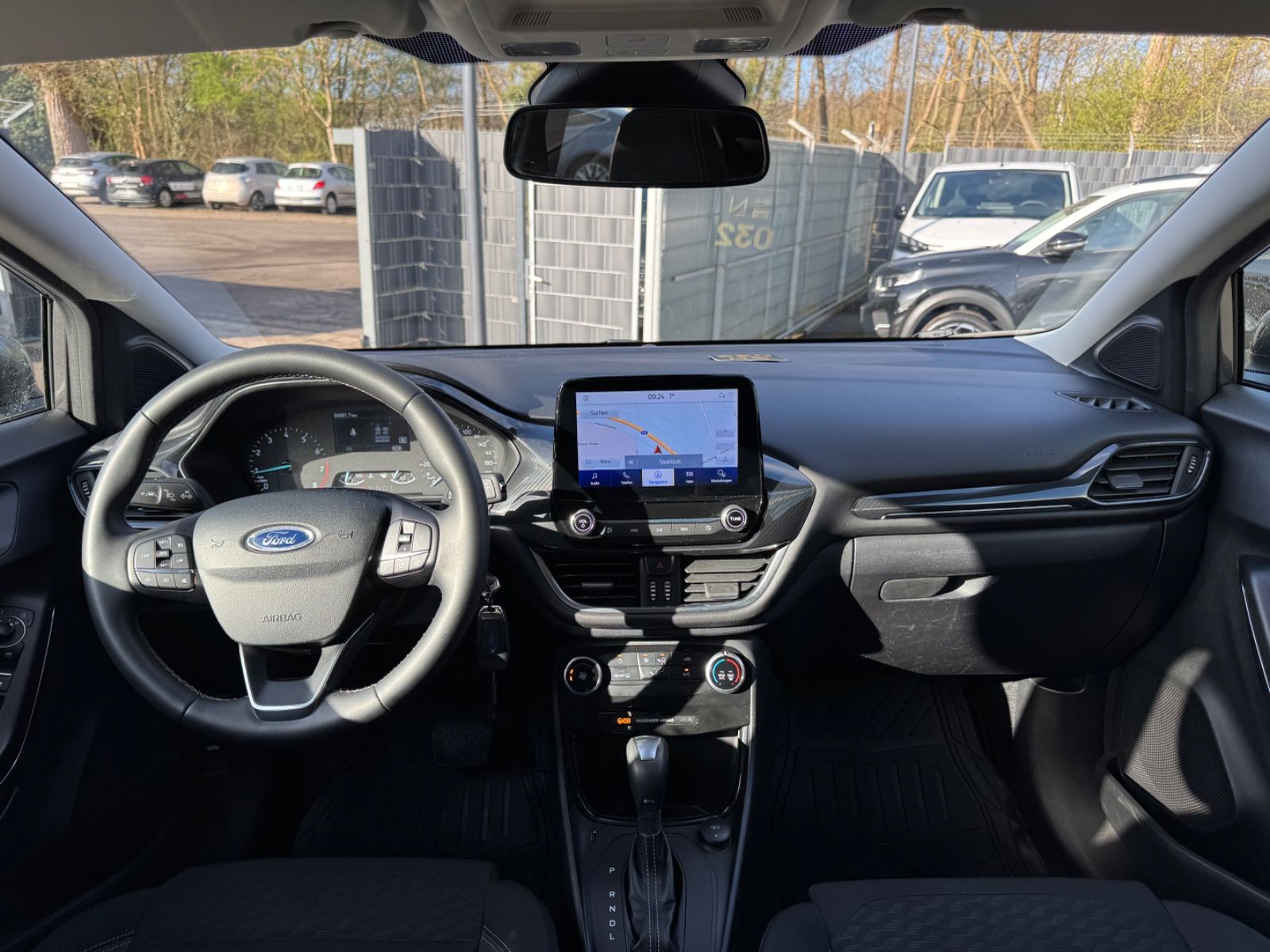 Fahrzeugabbildung Ford PUMA TITANIUM *AUT*NAVI*LED*KAMERA*TOP*