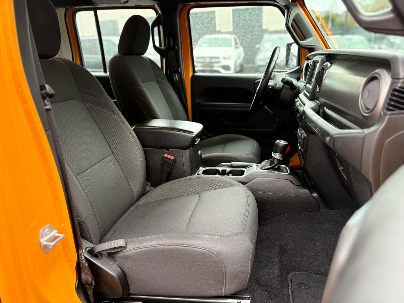 Fahrzeugabbildung Jeep WRANGLER UNLIMITED SPORT *1.HD*AUT*KAMERA*COC*