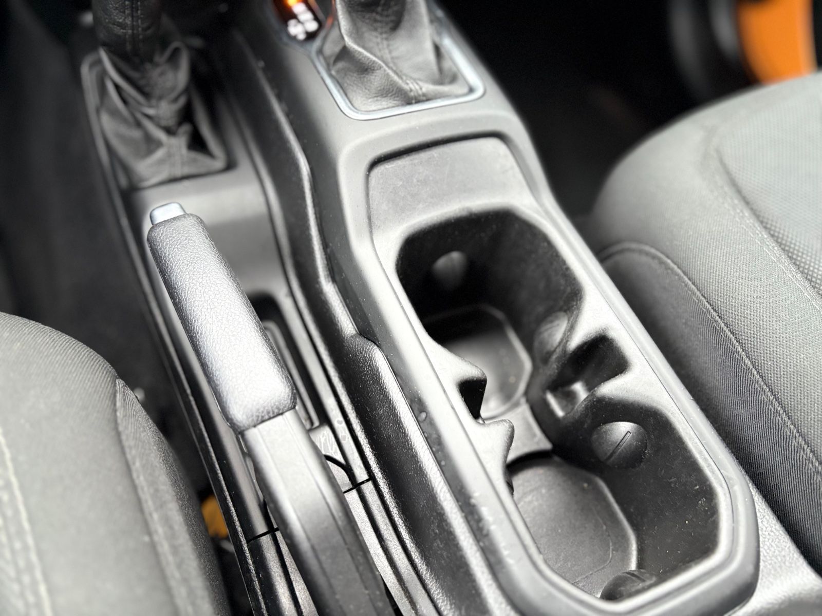 Fahrzeugabbildung Jeep WRANGLER UNLIMITED SPORT *1.HD*AUT*KAMERA*COC*