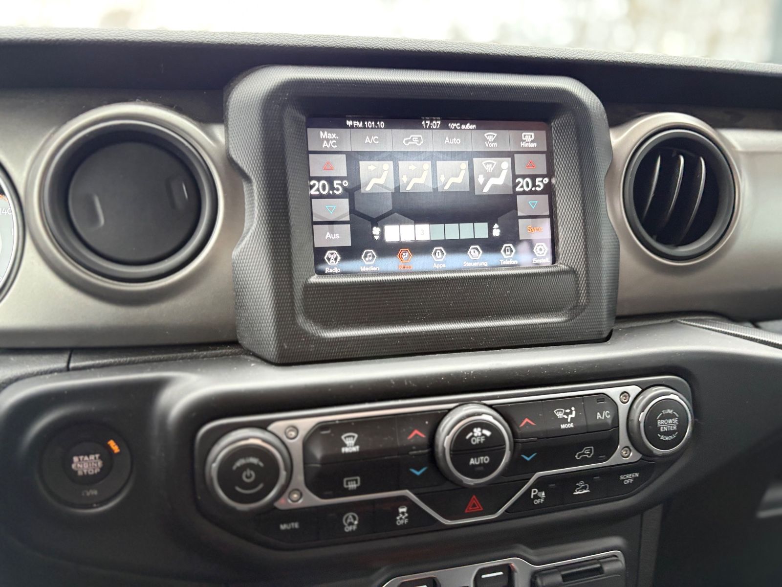 Fahrzeugabbildung Jeep WRANGLER UNLIMITED SPORT *1.HD*AUT*KAMERA*COC*