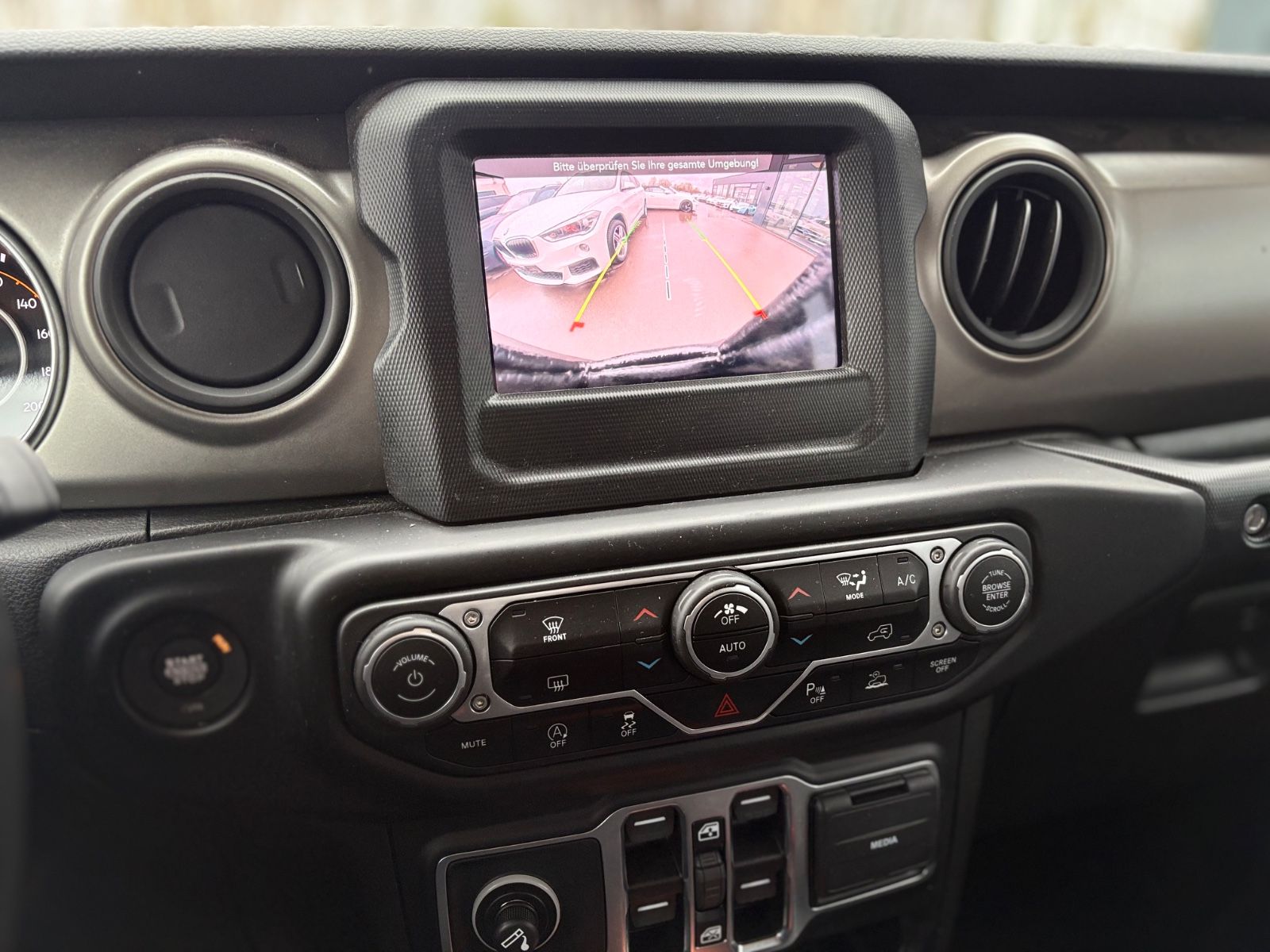 Fahrzeugabbildung Jeep WRANGLER UNLIMITED SPORT *1.HD*AUT*KAMERA*COC*