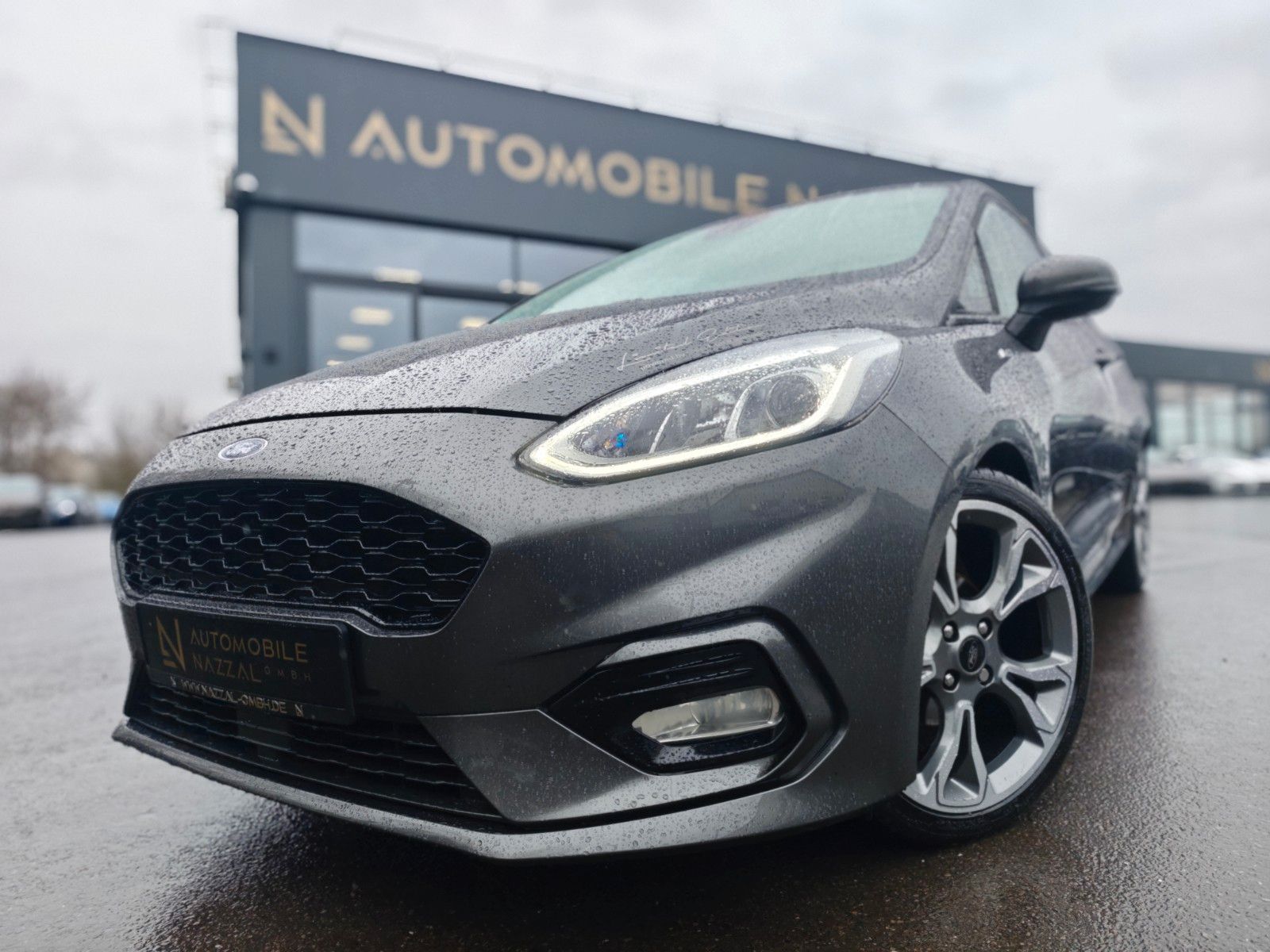 Fahrzeugabbildung Ford Fiesta ST-LINE*NAVI*PANORAMA*SHZ*1.HAND*TOP*