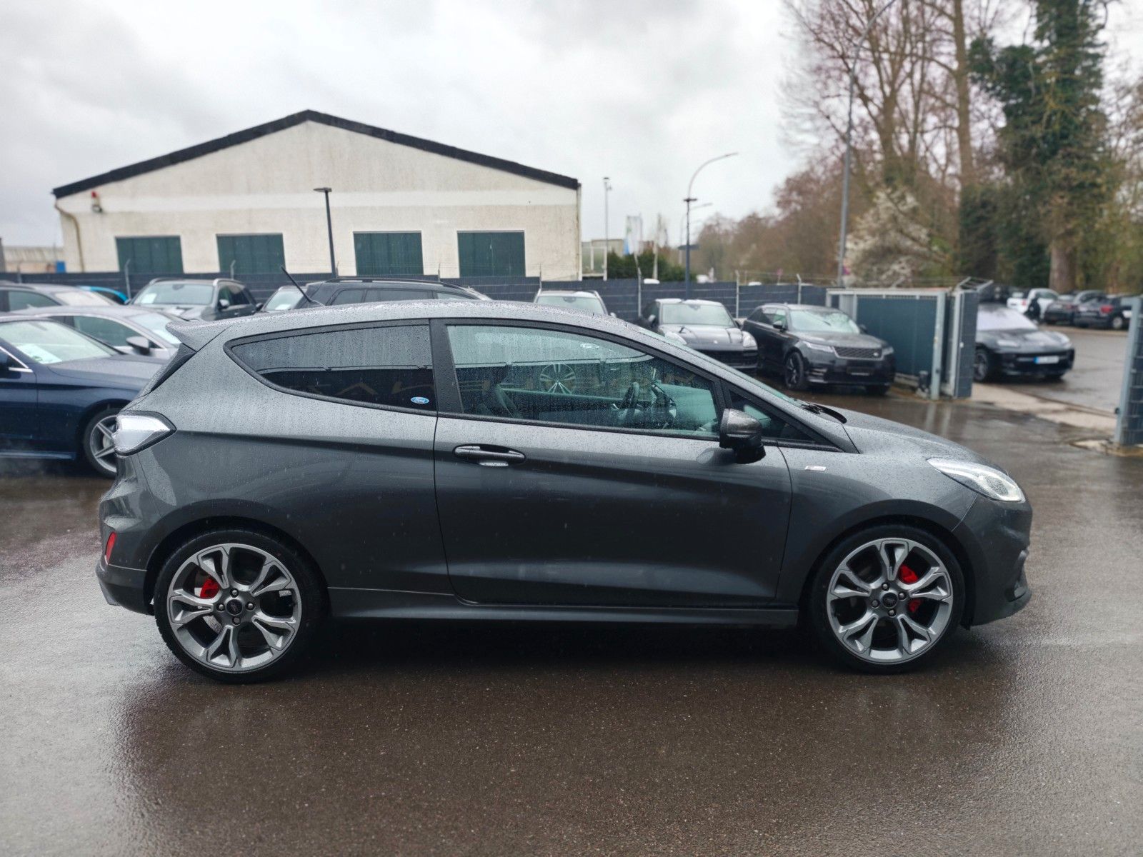 Fahrzeugabbildung Ford Fiesta ST-LINE*NAVI*PANORAMA*SHZ*1.HAND*TOP*