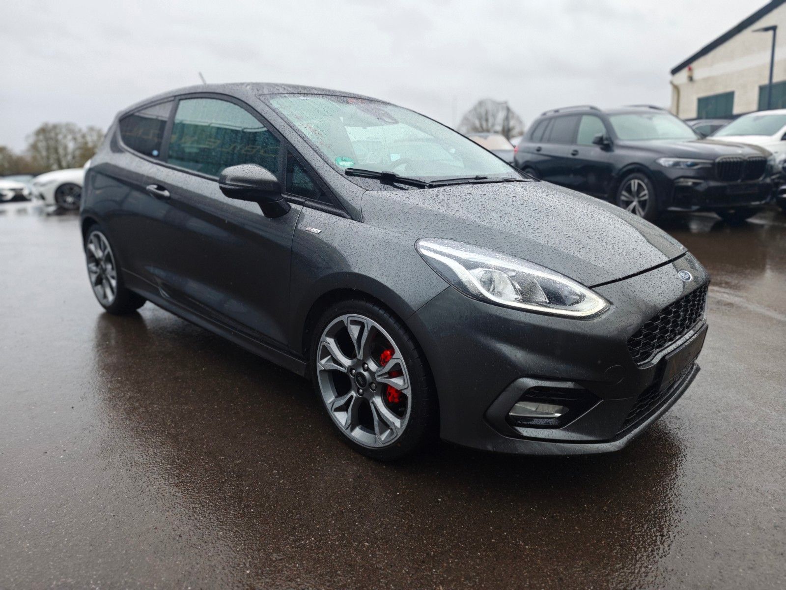 Fahrzeugabbildung Ford Fiesta ST-LINE*NAVI*PANORAMA*SHZ*1.HAND*TOP*