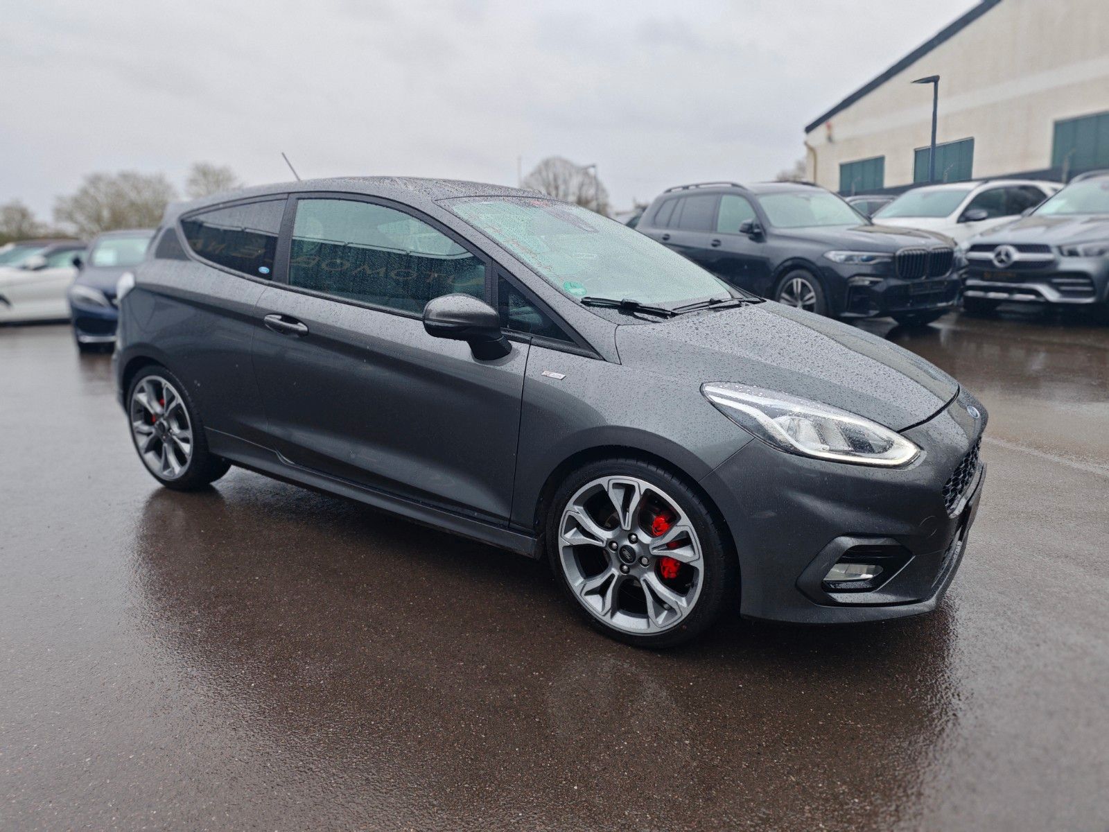 Fahrzeugabbildung Ford Fiesta ST-LINE*NAVI*PANORAMA*SHZ*1.HAND*TOP*
