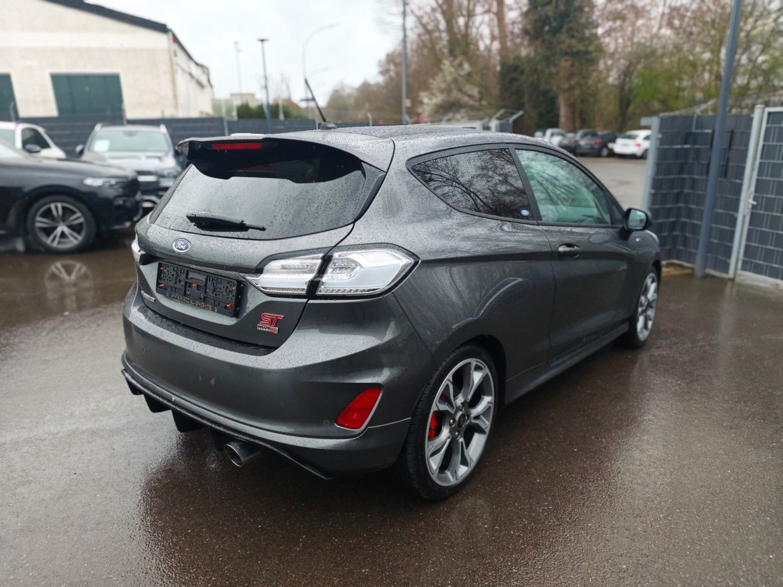 Fahrzeugabbildung Ford Fiesta ST-LINE*NAVI*PANORAMA*SHZ*1.HAND*TOP*