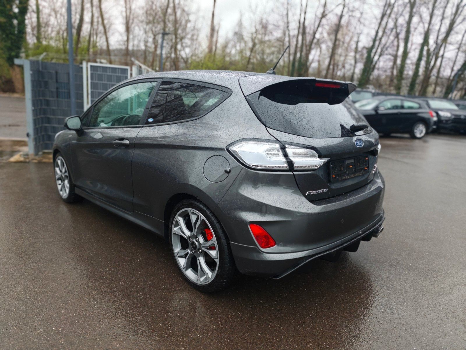 Fahrzeugabbildung Ford Fiesta ST-LINE*NAVI*PANORAMA*SHZ*1.HAND*TOP*