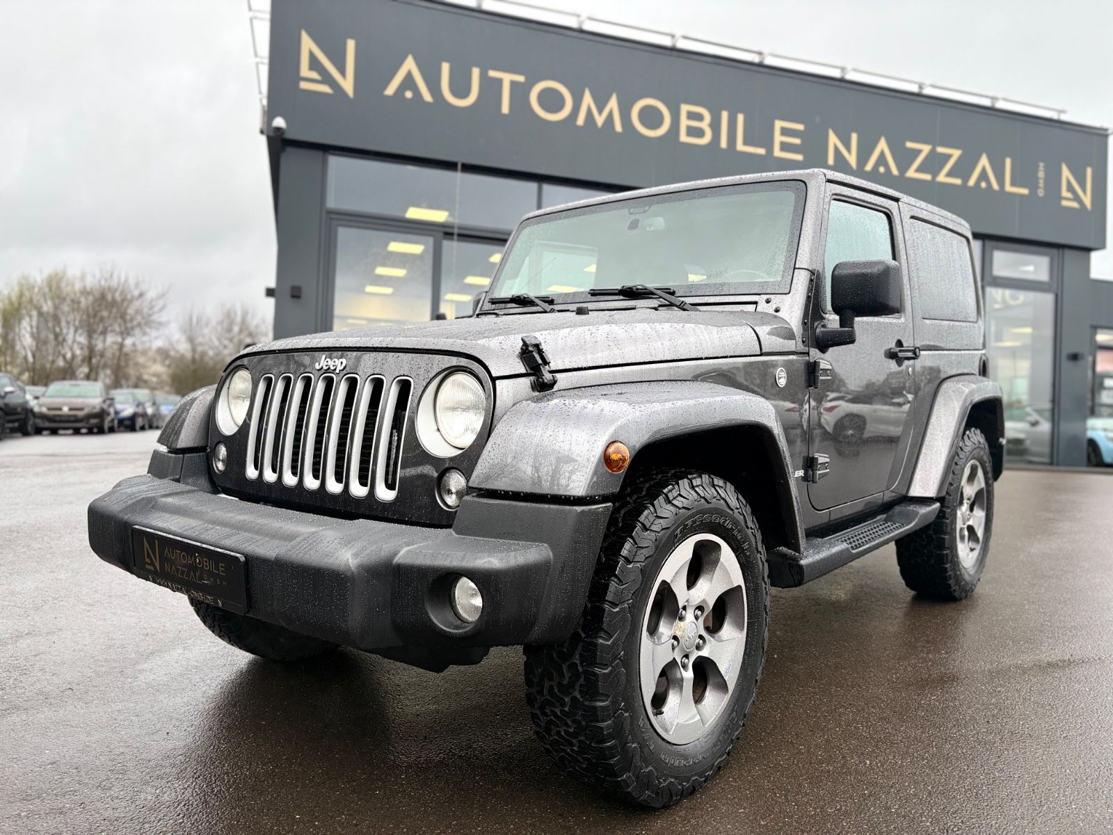 Fahrzeugabbildung Jeep WRANGLER UNLIMITED SAHARA *NAVI*LEDER*SITHEIZUNG