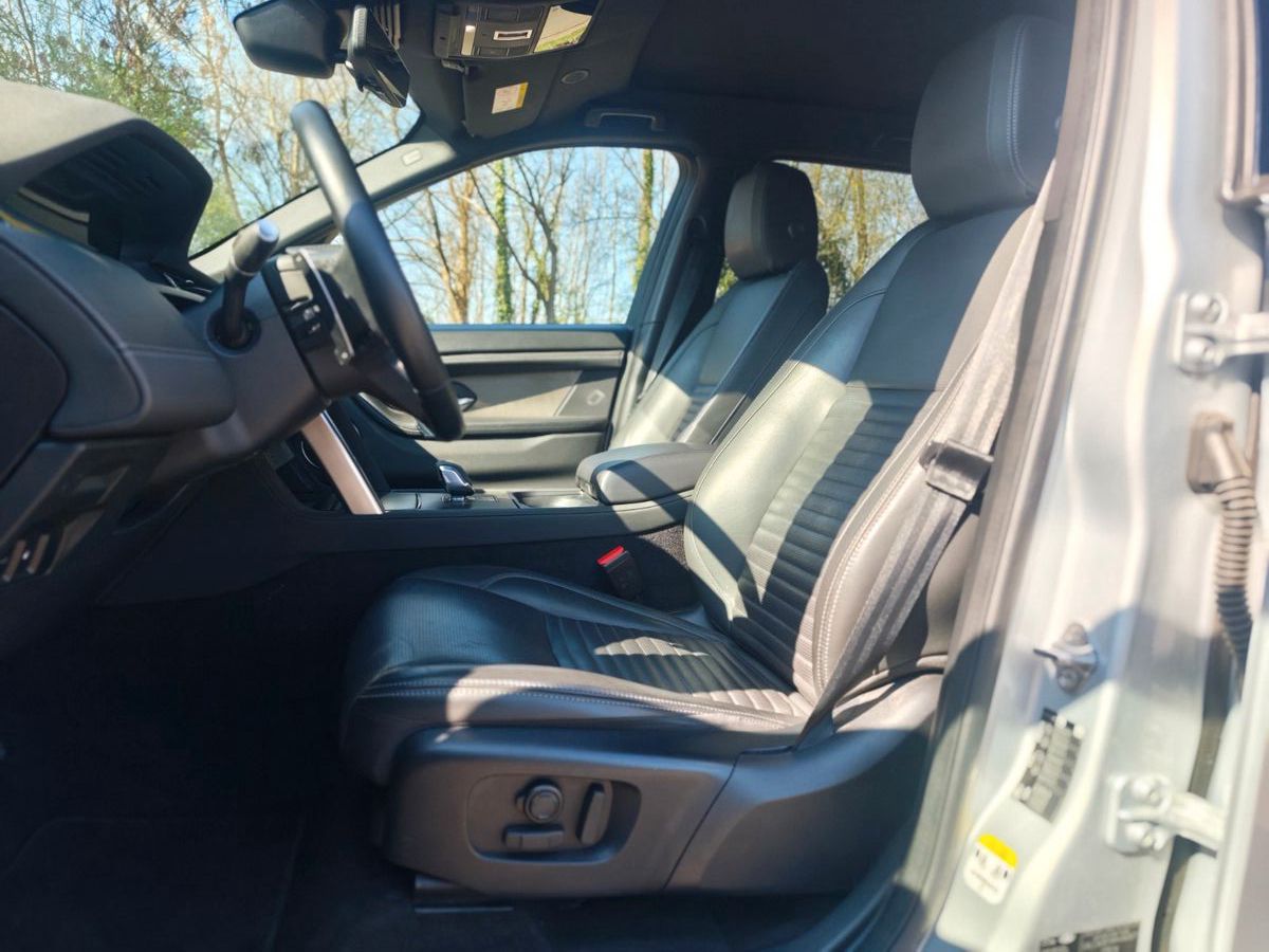 Fahrzeugabbildung Land Rover DISCOVERY SPORT HYBRID*R-DYNAMIC*HSE AWD *LED*