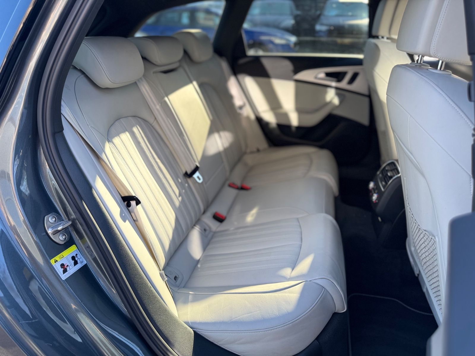 Fahrzeugabbildung Audi A6 AVANT 3.0 TDI QUATTRO*S-LINE SPORT+*LED*LUFT*