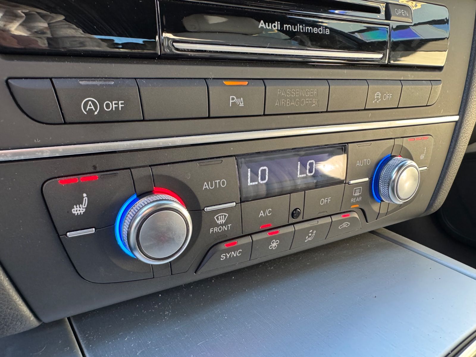 Fahrzeugabbildung Audi A6 AVANT 3.0 TDI QUATTRO*S-LINE SPORT+*LED*LUFT*