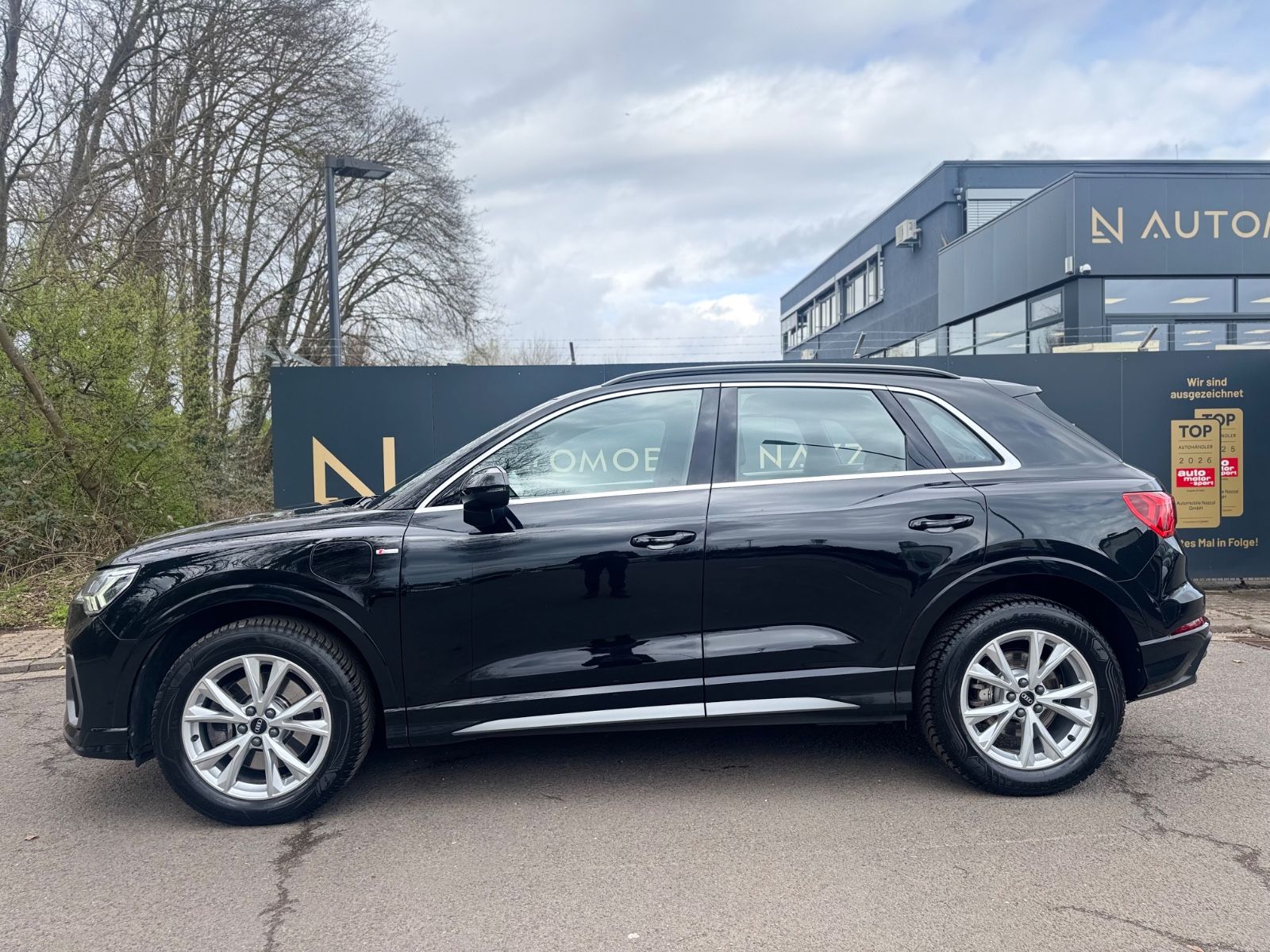 Fahrzeugabbildung Audi Q3 45 TFSI E 3x S-LINE *LED*VIRTUAL*NAVI*VOLL*