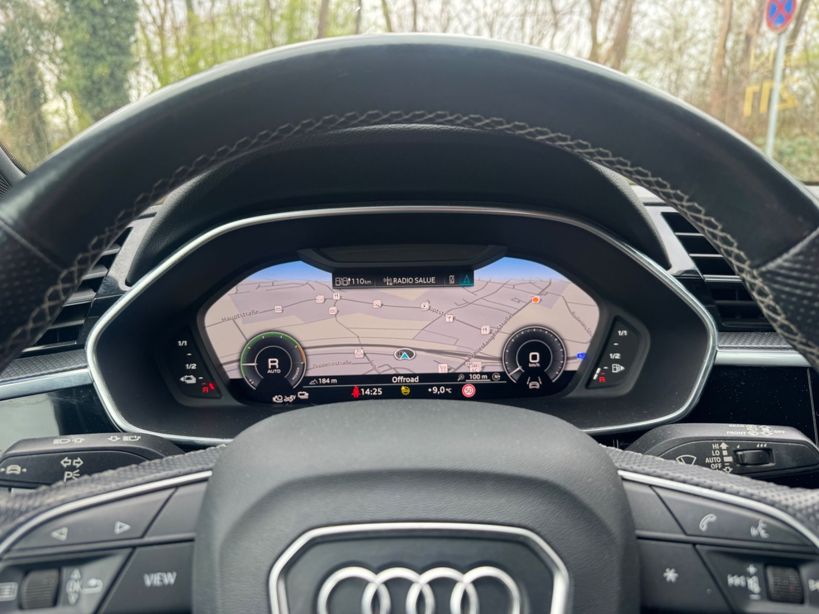 Fahrzeugabbildung Audi Q3 45 TFSI E 3x S-LINE *LED*VIRTUAL*NAVI*VOLL*