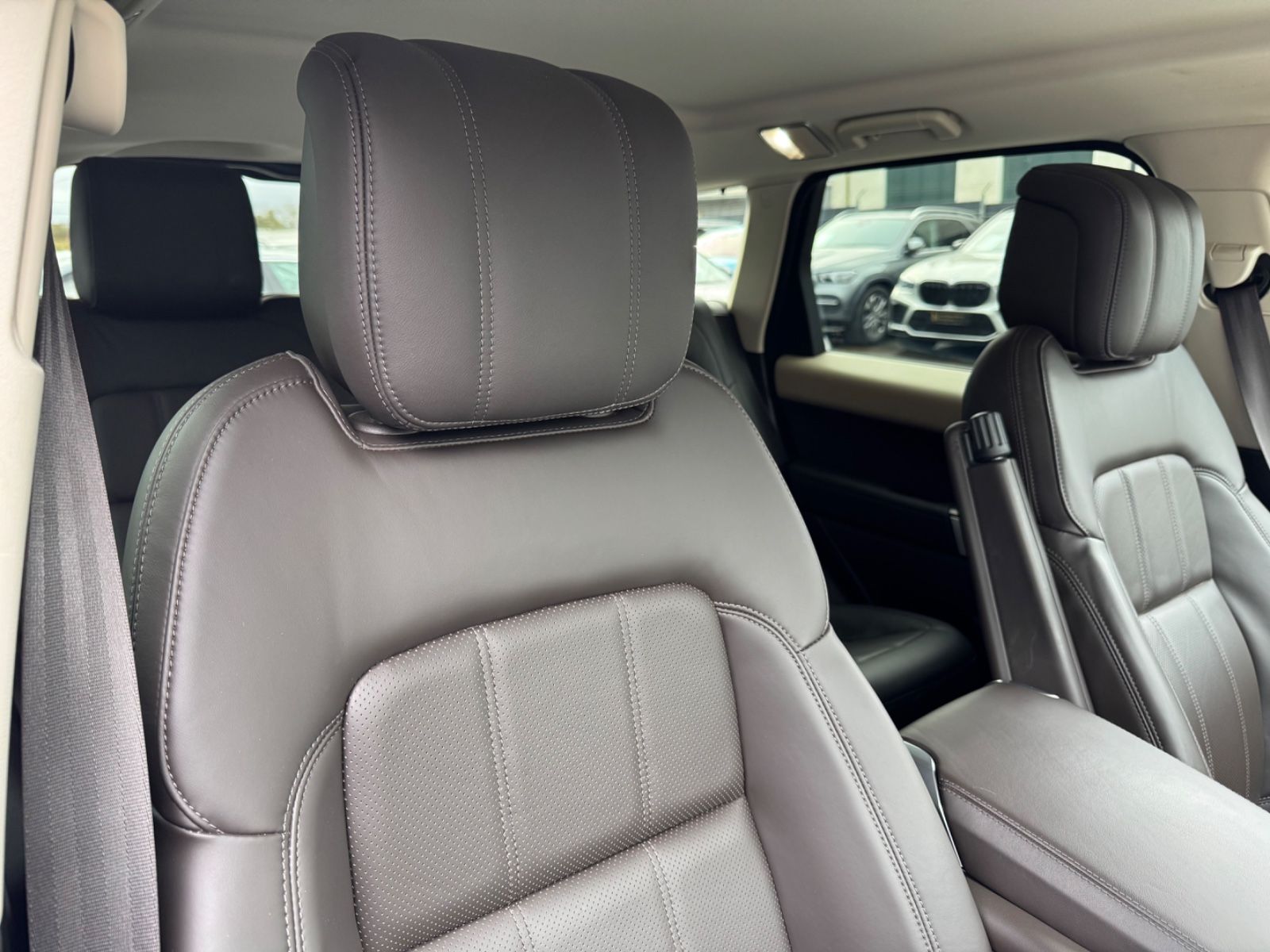 Fahrzeugabbildung Land Rover RANGE ROVER SPORT HSE DYNAMIC*STANDHZG.*21.ZOLL*