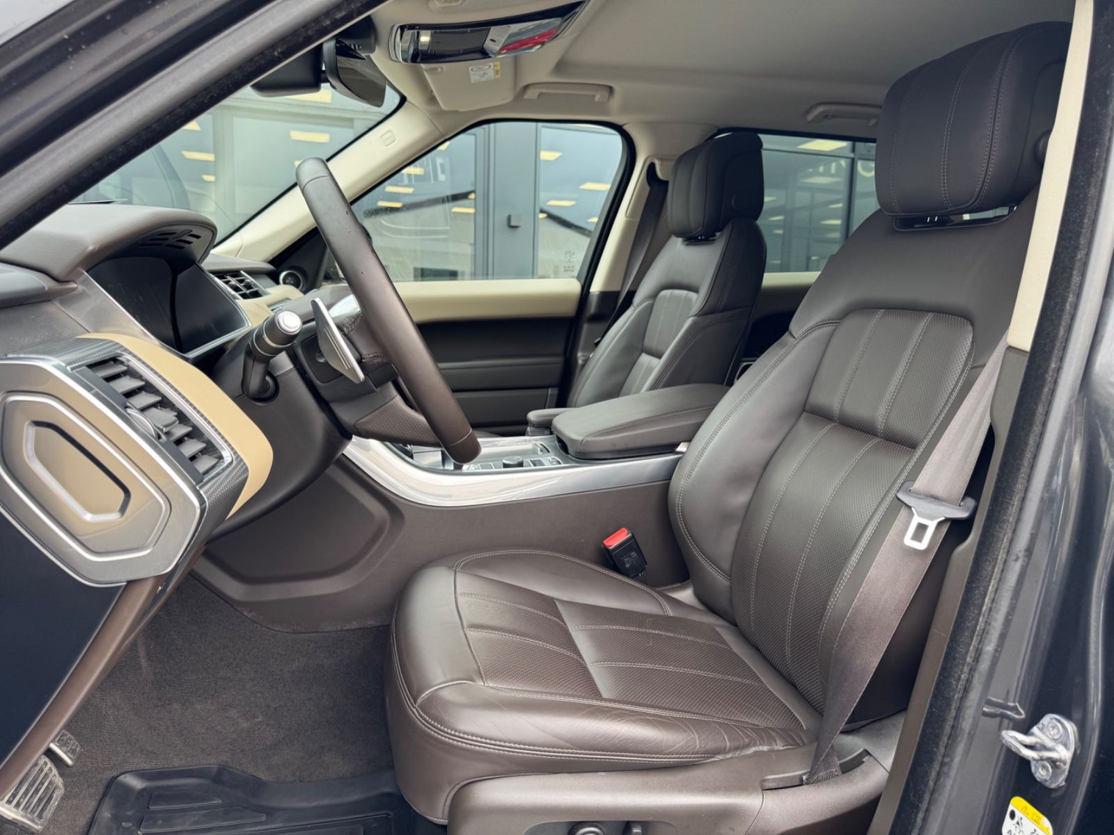 Fahrzeugabbildung Land Rover RANGE ROVER SPORT HSE DYNAMIC*STANDHZG.*21.ZOLL*