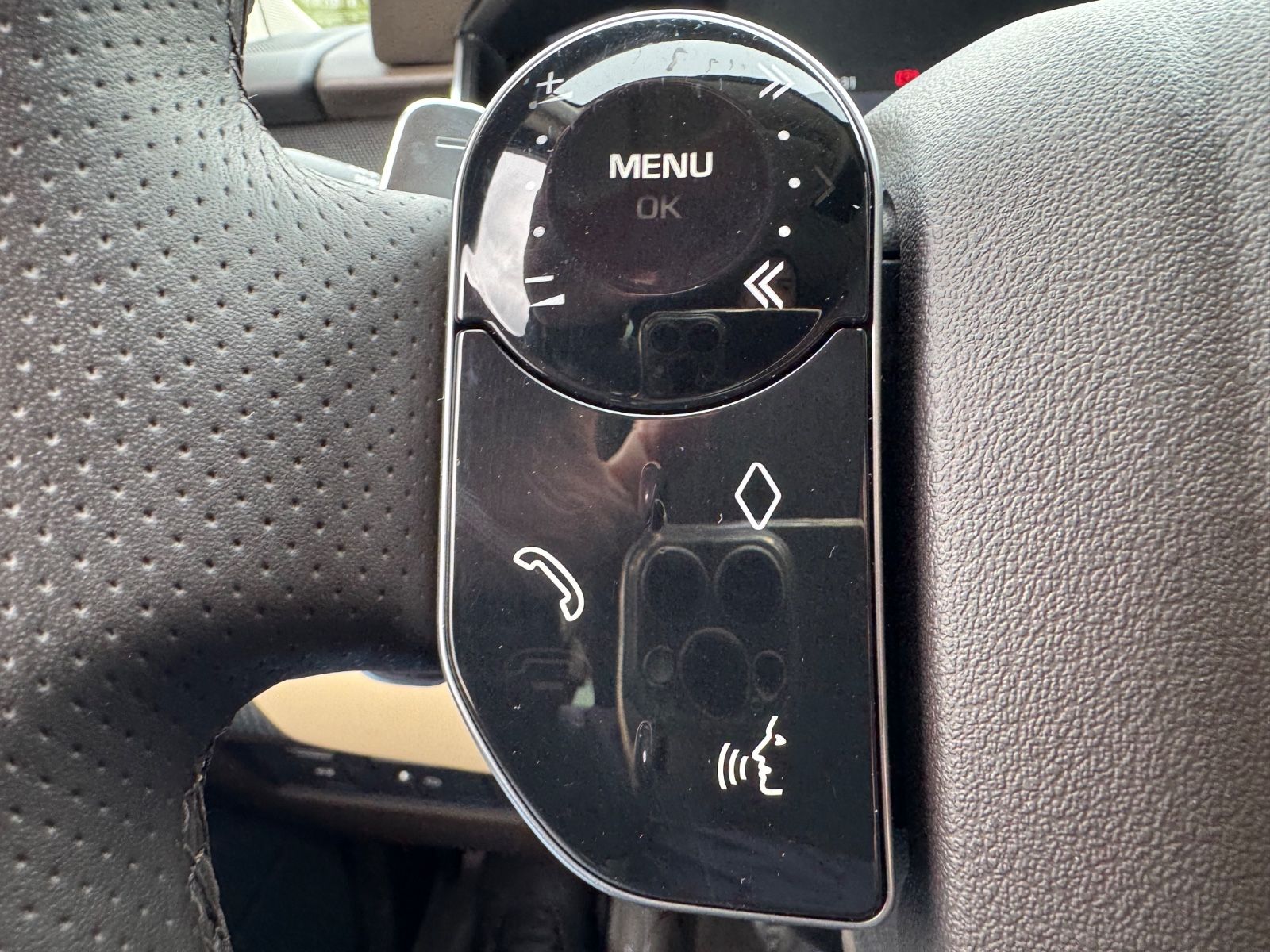 Fahrzeugabbildung Land Rover RANGE ROVER SPORT HSE DYNAMIC*STANDHZG.*21.ZOLL*