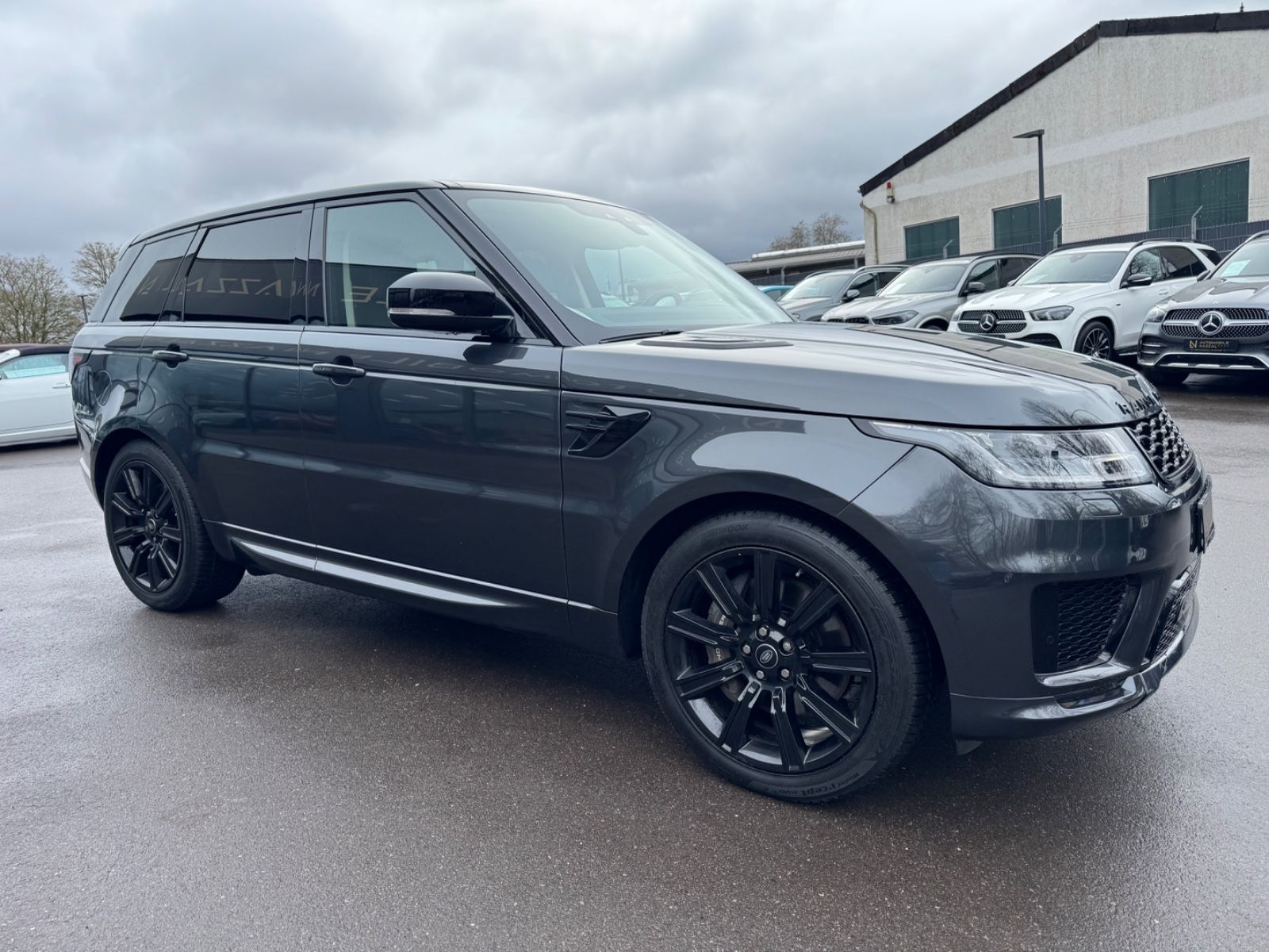 Fahrzeugabbildung Land Rover RANGE ROVER SPORT HSE DYNAMIC*STANDHZG.*21.ZOLL*