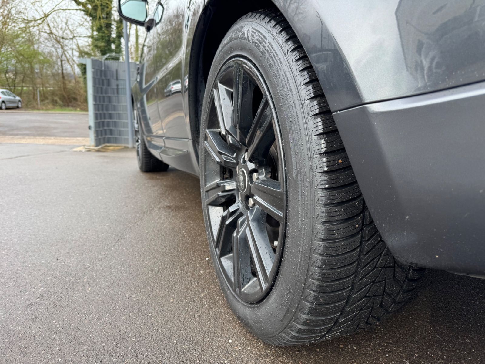 Fahrzeugabbildung Land Rover RANGE ROVER SPORT HSE DYNAMIC*STANDHZG.*21.ZOLL*