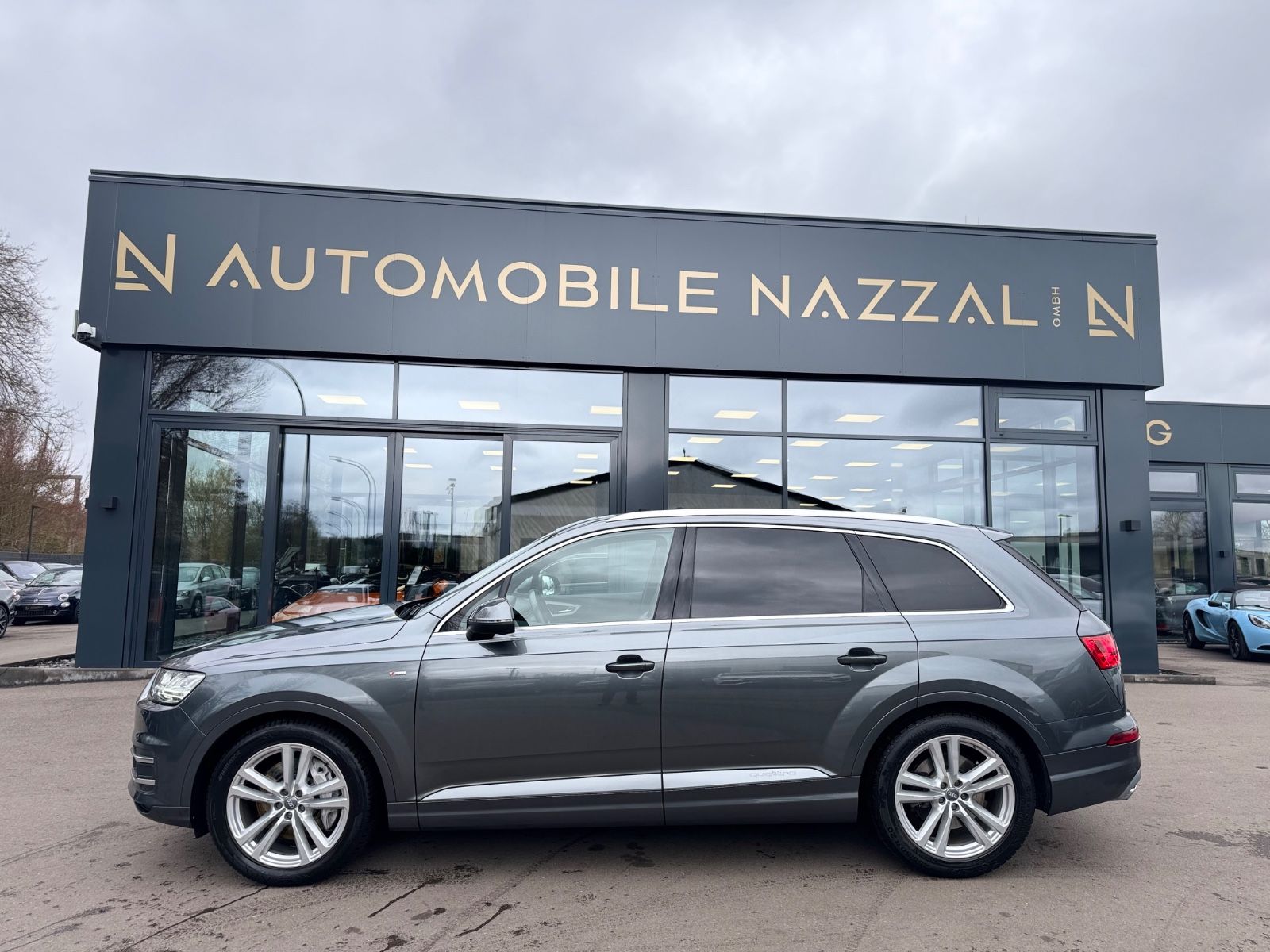 Fahrzeugabbildung Audi Q7 3.0 TDI QUATTRO*S-LINE SPORT+*7.SITZER*MATRIX