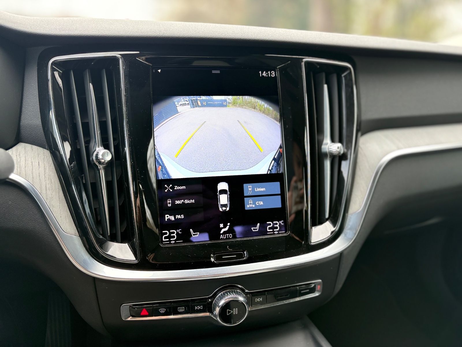 Fahrzeugabbildung Volvo S60 INSCRIPTION *AUT*VOLL-LED*360KAMERA*VIRTUAL*