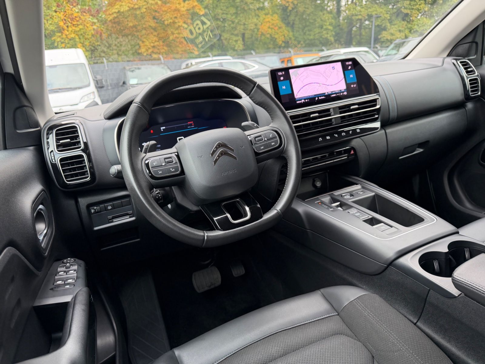 Fahrzeugabbildung Citroën C5 AIRCROSS PLUS *1.HD*R-KAMERA*LED*TEILLEDER*