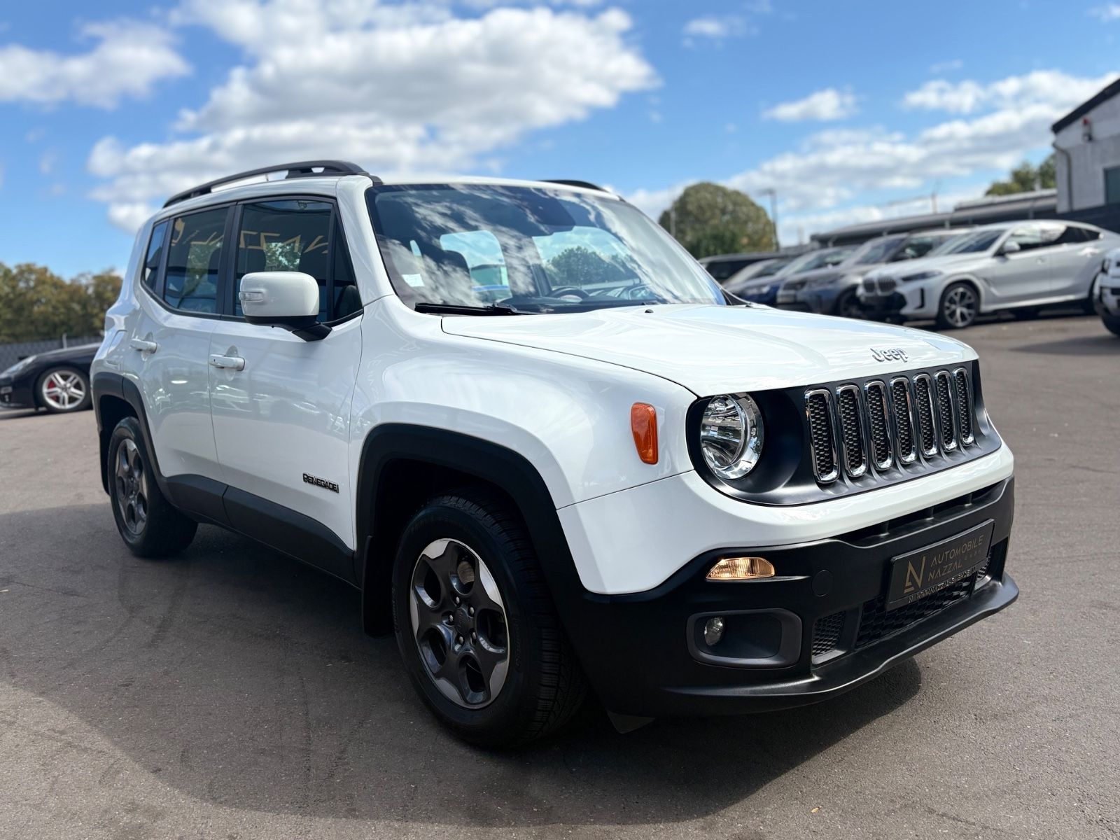 Fahrzeugabbildung Jeep RENEGADE LONGITUDE *AUT*2.HD*SHZ*NAVI*ALLWETTER*