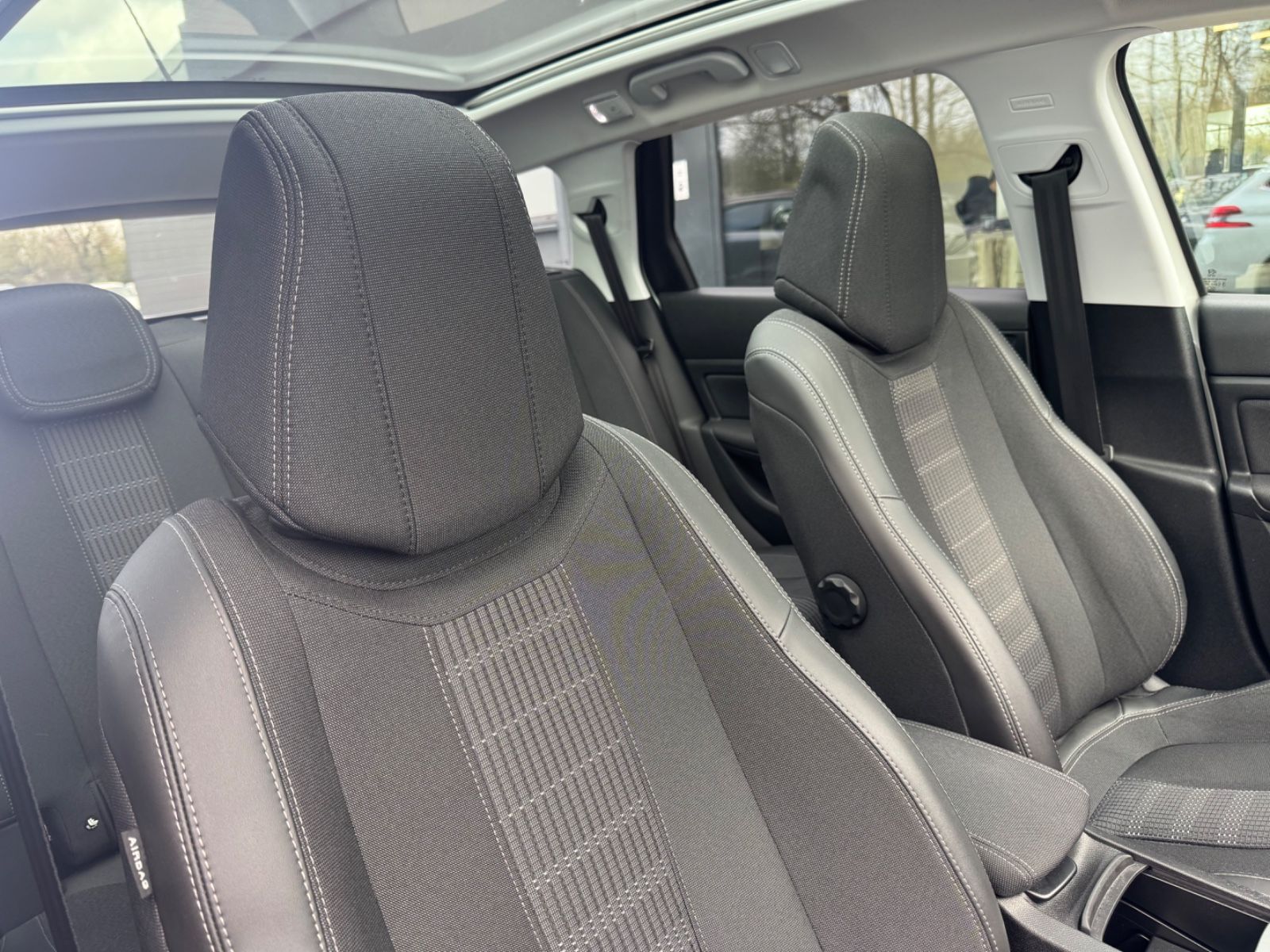 Fahrzeugabbildung Peugeot 308 SW ALLURE 1.5 HDI*LED*NAVI*PAMORAMA*AHK*