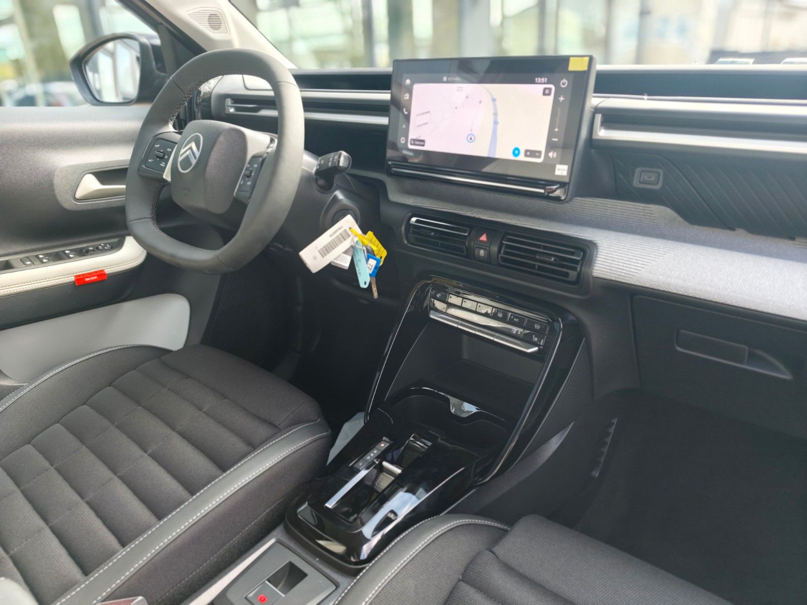 Fahrzeugabbildung Citroën C3 AIRCROSS*7 SITZER*NAVI*SHZ*LED*GARANTIE*TOP*