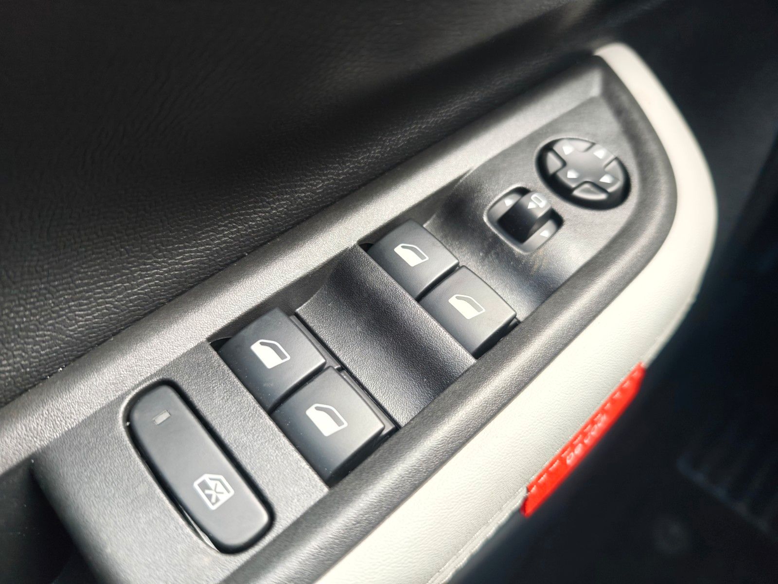 Fahrzeugabbildung Citroën C3 AIRCROSS*7 SITZER*NAVI*SHZ*LED*GARANTIE*TOP*