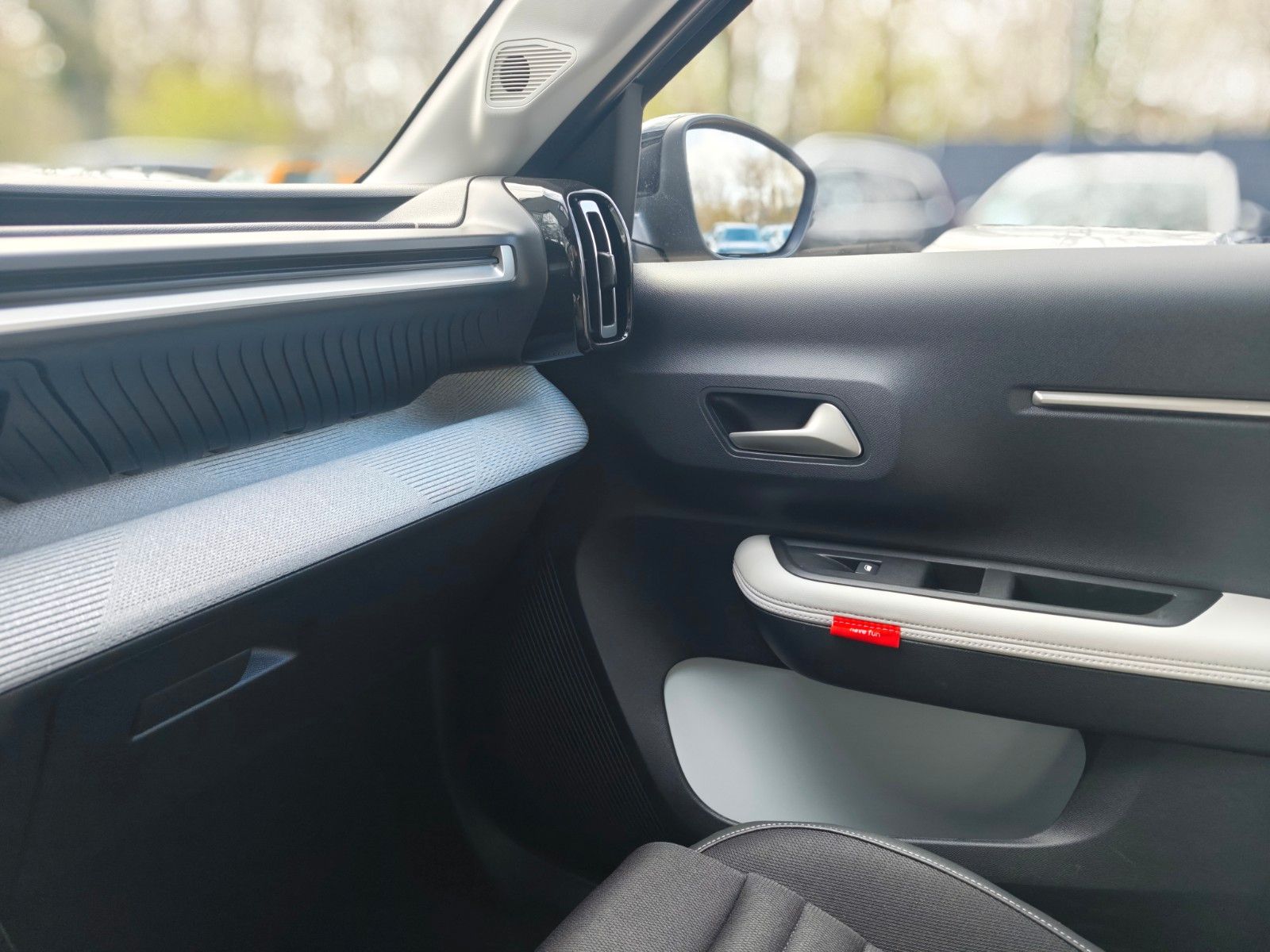 Fahrzeugabbildung Citroën C3 AIRCROSS*7 SITZER*NAVI*SHZ*LED*GARANTIE*TOP*