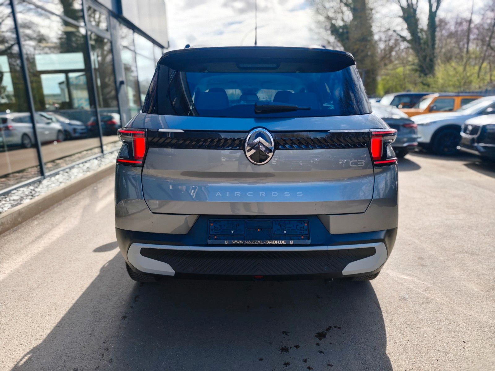 Fahrzeugabbildung Citroën C3 AIRCROSS*7 SITZER*NAVI*SHZ*LED*GARANTIE*TOP*