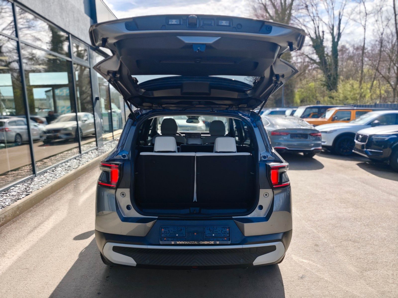 Fahrzeugabbildung Citroën C3 AIRCROSS*7 SITZER*NAVI*SHZ*LED*GARANTIE*TOP*