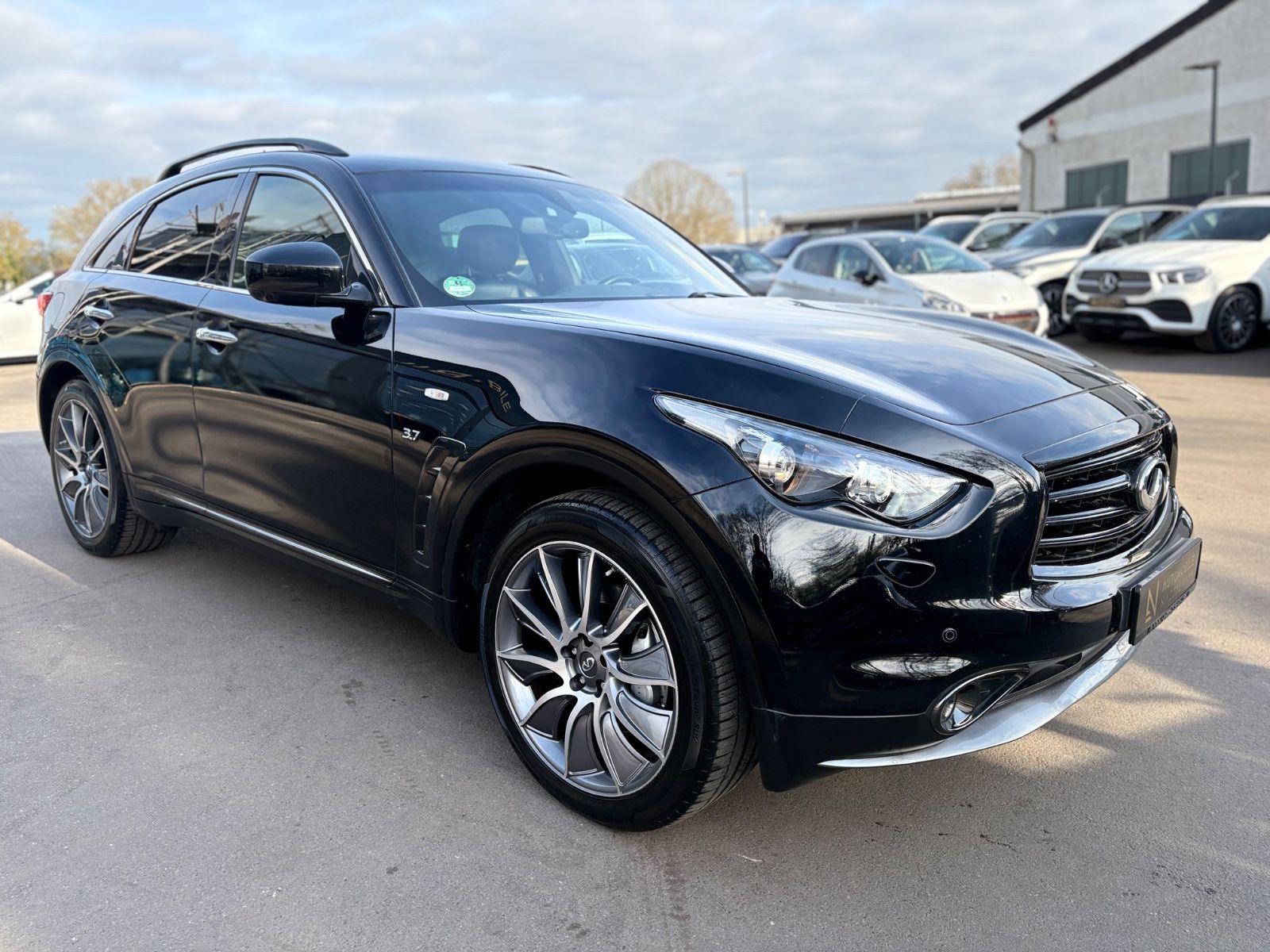 Fahrzeugabbildung Infiniti QX70 3.7 S AWD*NAVI*AUT*LEDER*EL.SD* COC/EWG*TOP