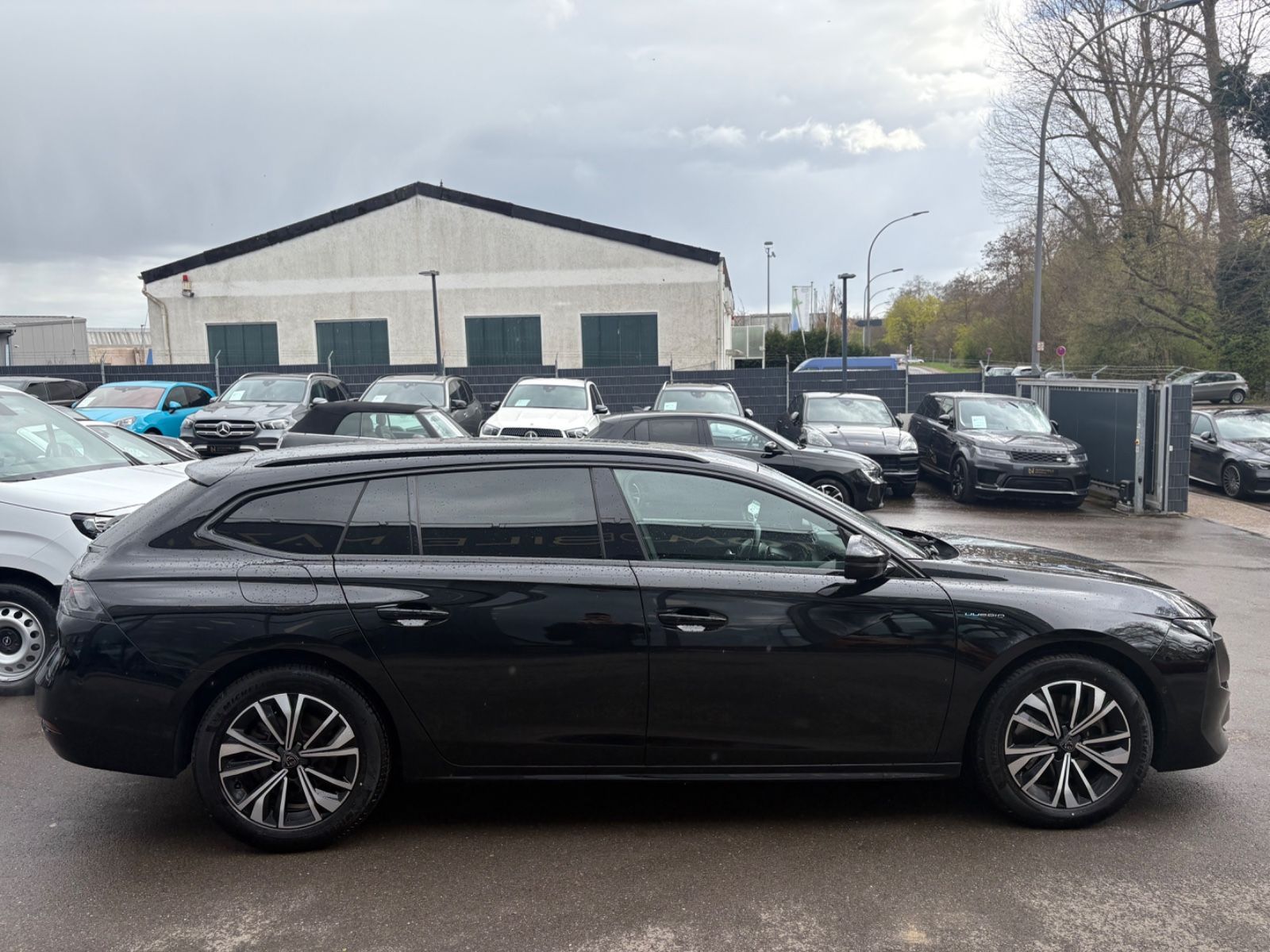 Fahrzeugabbildung Peugeot 508 SW PLUG IN HYBRID*FACELIFT *NEW MODELL*LED*