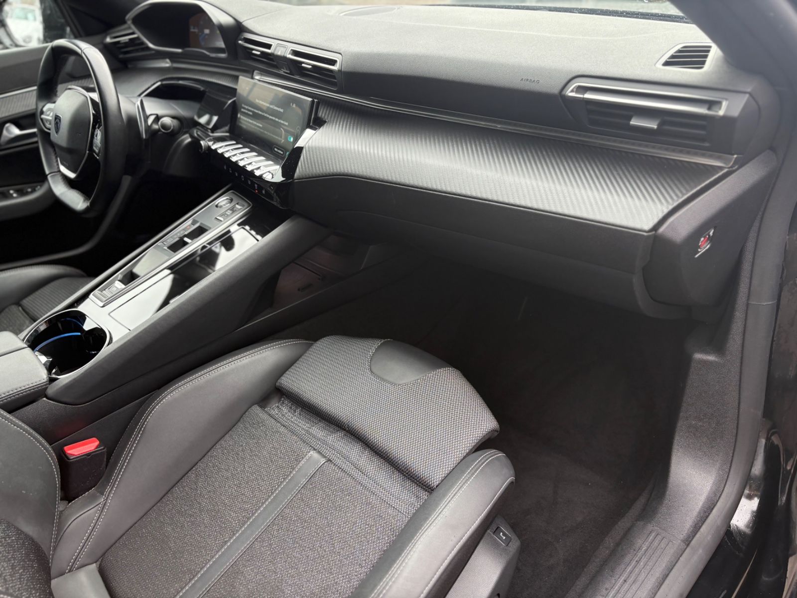 Fahrzeugabbildung Peugeot 508 SW PLUG IN HYBRID*FACELIFT *NEW MODELL*LED*