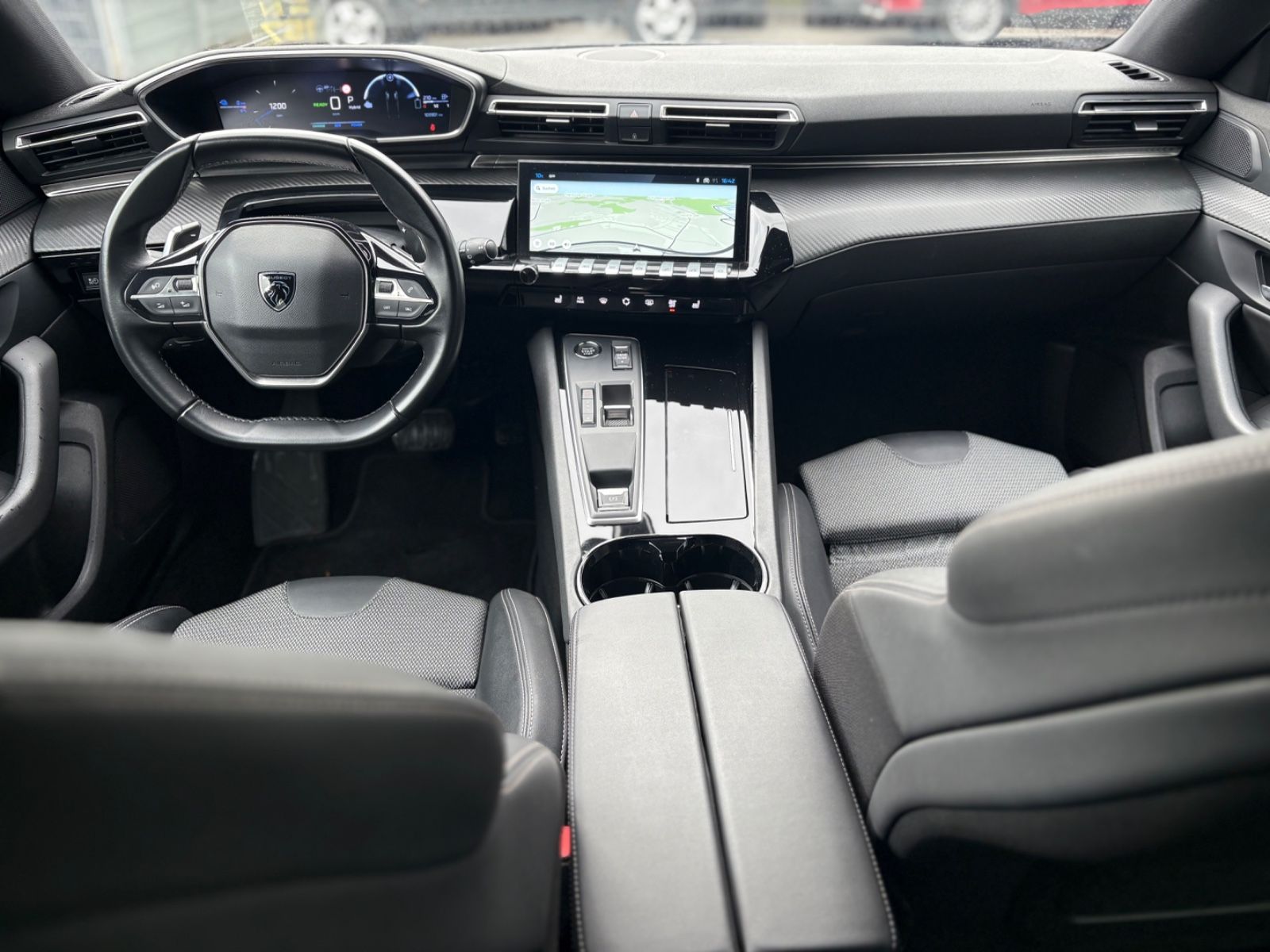 Fahrzeugabbildung Peugeot 508 SW PLUG IN HYBRID*FACELIFT *NEW MODELL*LED*