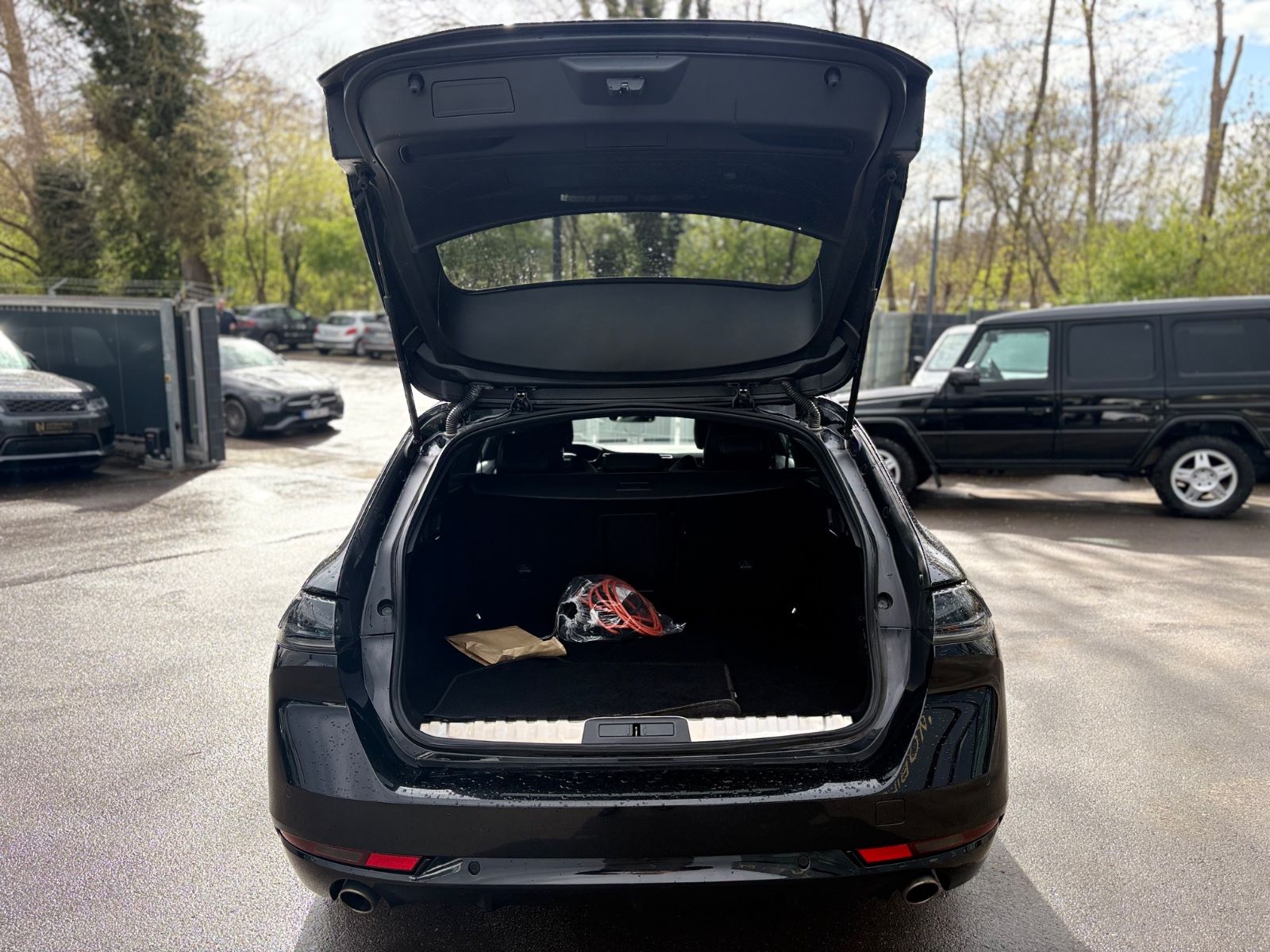 Fahrzeugabbildung Peugeot 508 SW PLUG IN HYBRID*FACELIFT *NEW MODELL*LED*