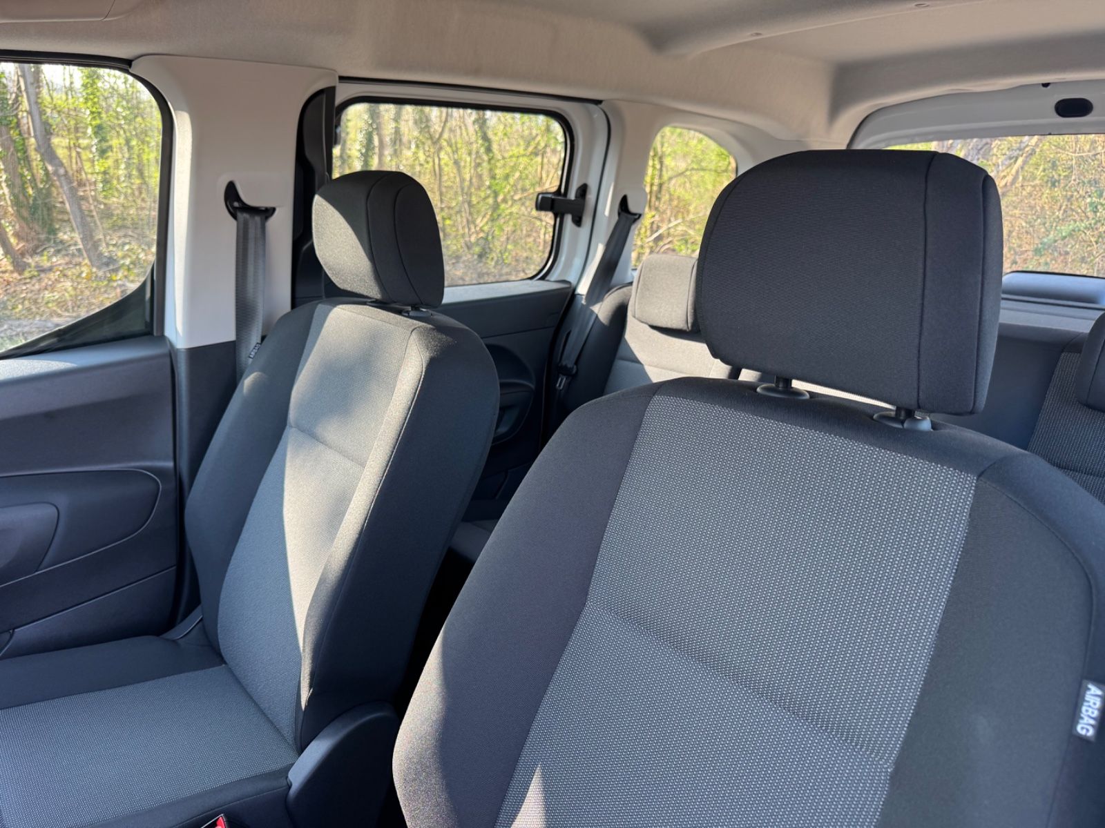 Fahrzeugabbildung Citroën BERLINGO LIVE PACK ELEKTRO*FACELIFT*AUT*5.SITZE*