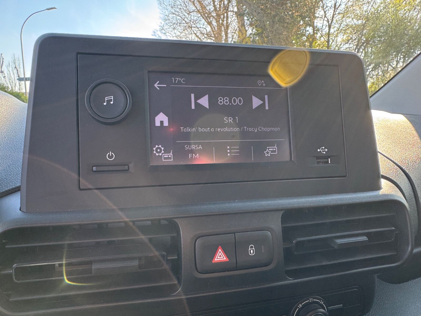 Fahrzeugabbildung Citroën BERLINGO LIVE PACK ELEKTRO*FACELIFT*AUT*5.SITZE*