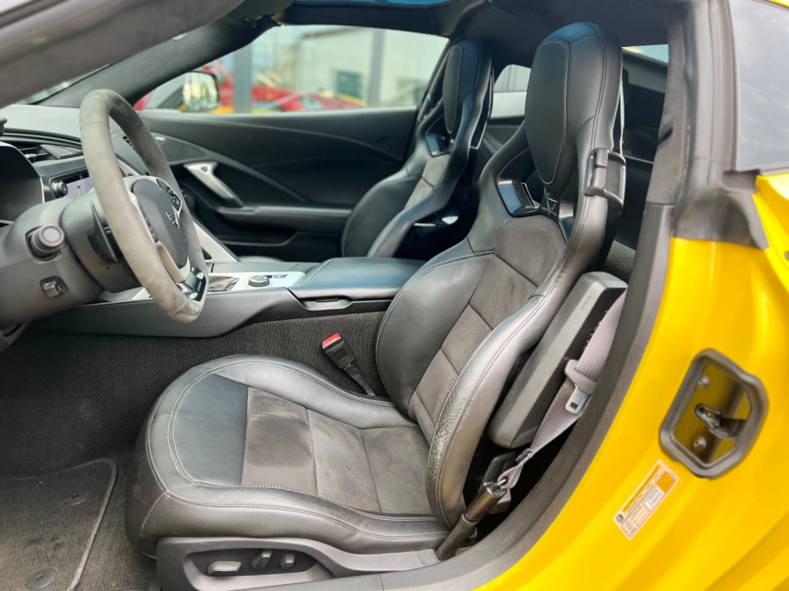 Fahrzeugabbildung Corvette Z06 3LZ COMPETITION* AUT* 2HD* COC* TOP