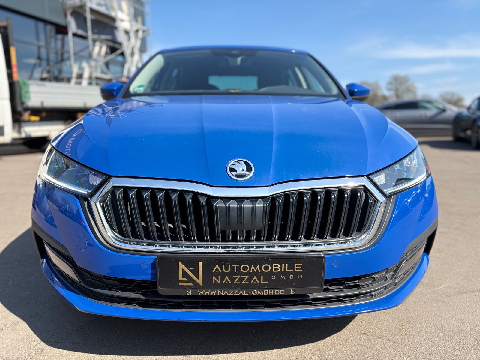 Fahrzeugabbildung SKODA OCTAVIA LIM. TOUR *4XSHZ*NAVI*