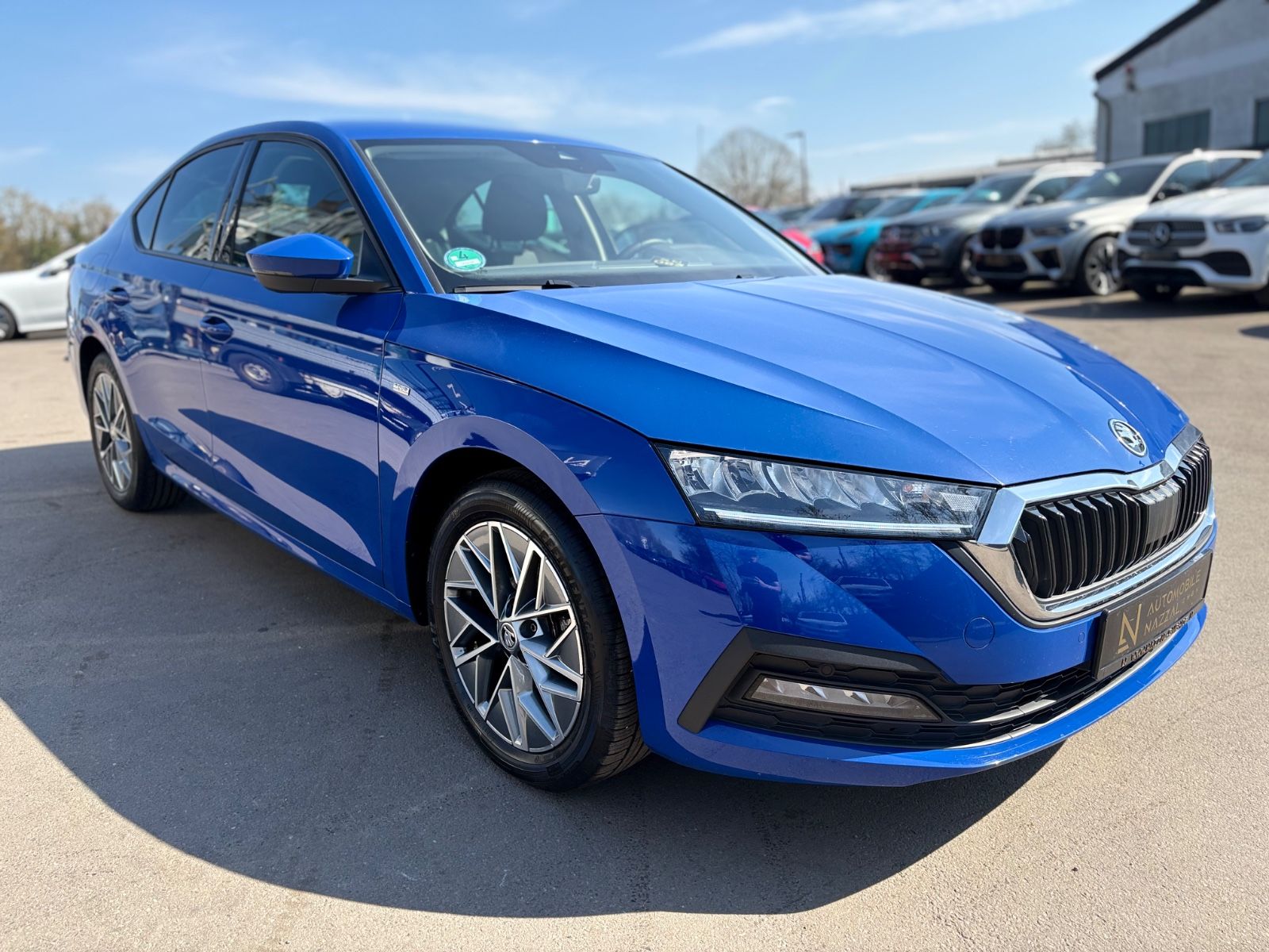 Fahrzeugabbildung SKODA OCTAVIA LIM. TOUR *4XSHZ*NAVI*