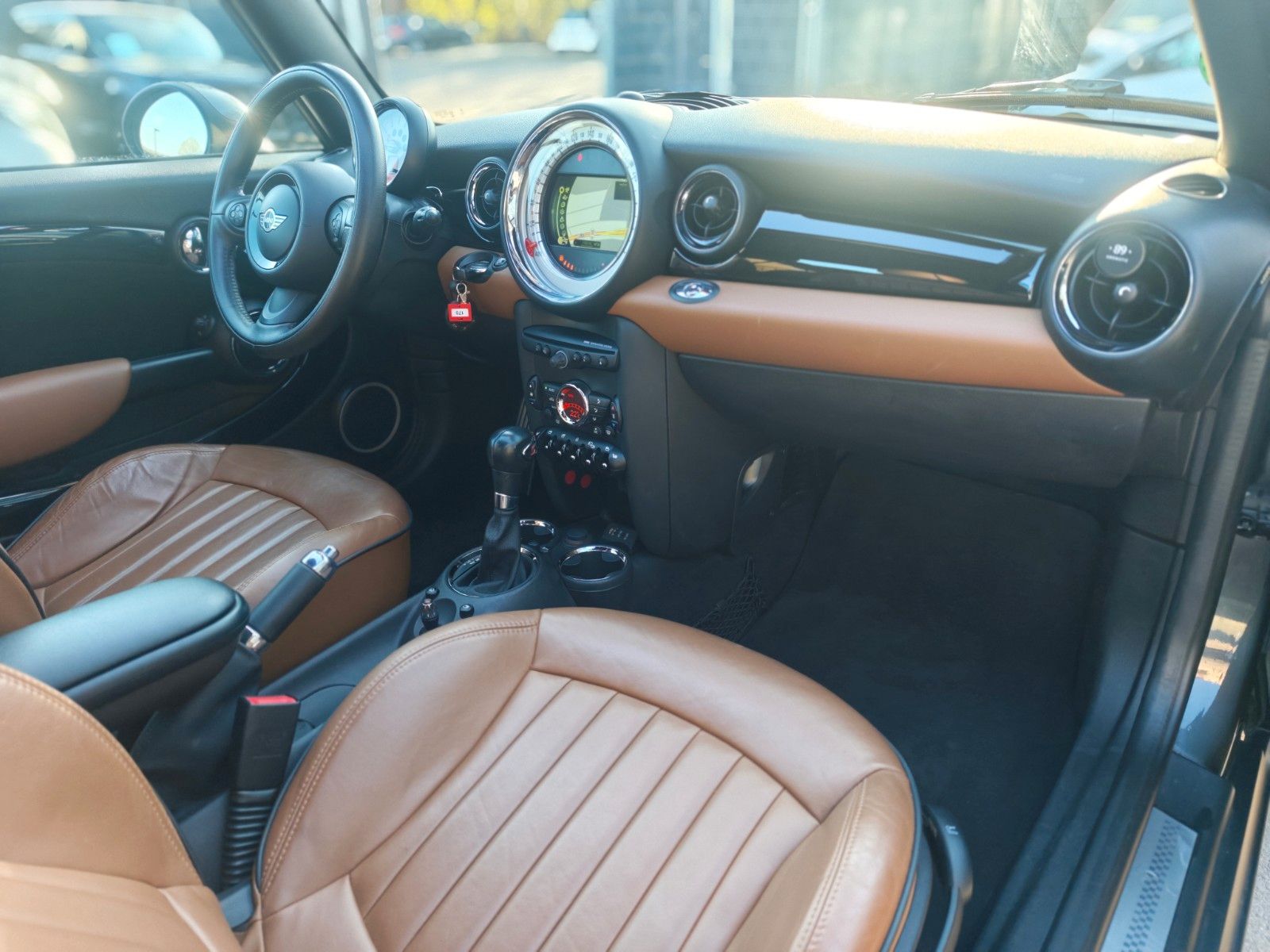 Fahrzeugabbildung MINI COOPER S CABRIO*AUTOMATIK*NAVI*LEDER*EURO 5*