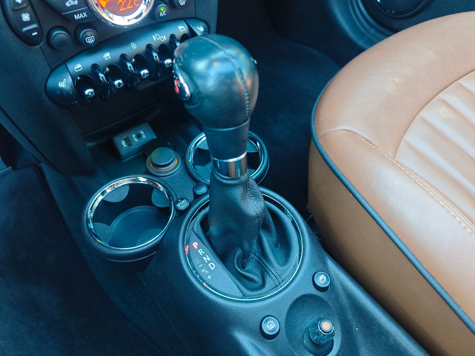 Fahrzeugabbildung MINI COOPER S CABRIO*AUTOMATIK*NAVI*LEDER*EURO 5*