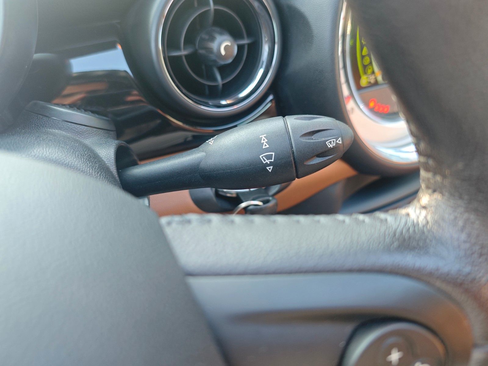 Fahrzeugabbildung MINI COOPER S CABRIO*AUTOMATIK*NAVI*LEDER*EURO 5*