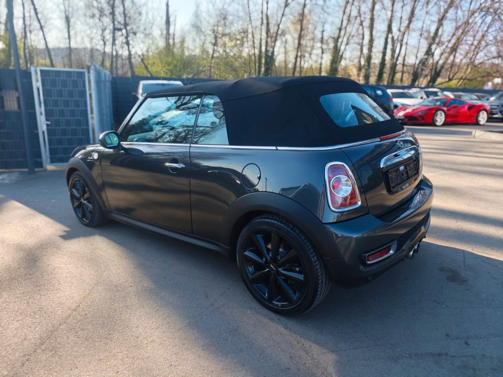 Fahrzeugabbildung MINI COOPER S CABRIO*AUTOMATIK*NAVI*LEDER*EURO 5*