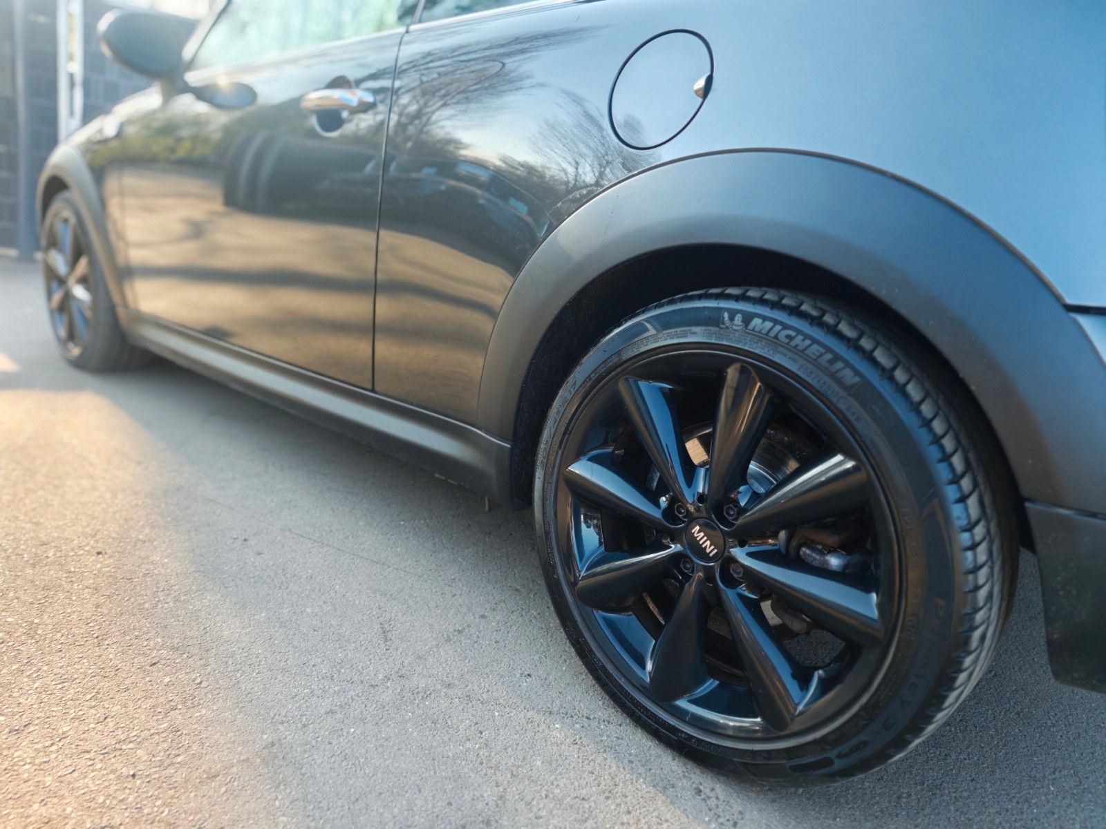 Fahrzeugabbildung MINI COOPER S CABRIO*AUTOMATIK*NAVI*LEDER*EURO 5*