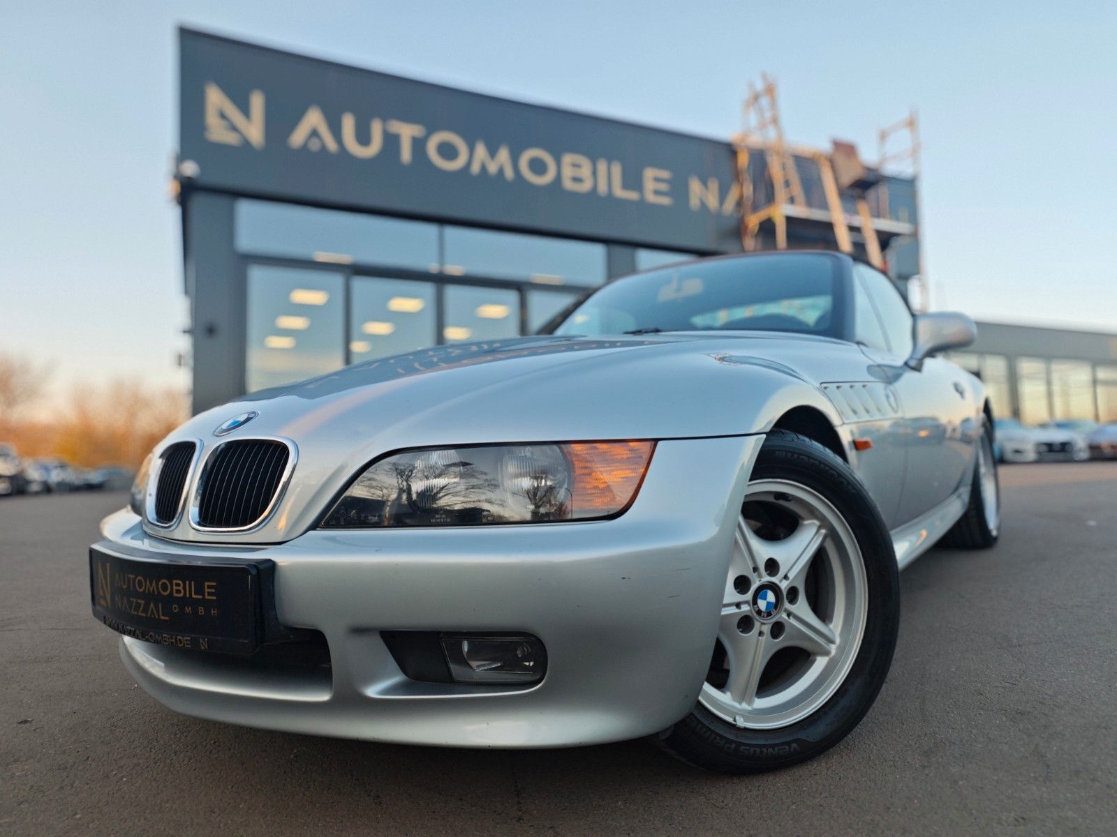 Fahrzeugabbildung BMW Z3 1.8i ROADSTER *ERST 49.000KM*LEDER*1.HAND*