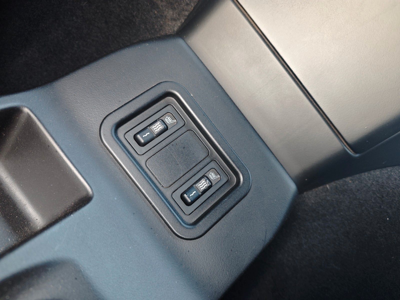 Fahrzeugabbildung BMW Z3 1.8i ROADSTER *ERST 49.000KM*LEDER*1.HAND*