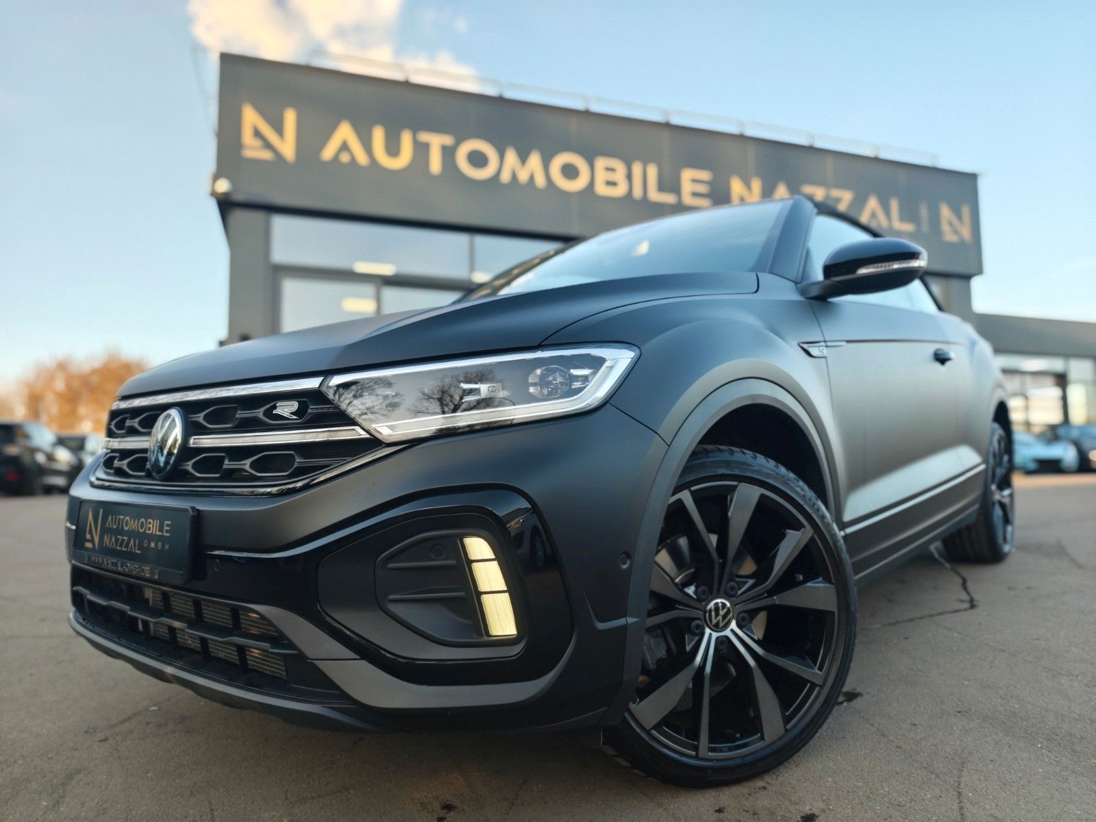 Fahrzeugabbildung Volkswagen T-ROC CABRIOLET*R-LINE*EDITION BLACK*APPLE CAR*